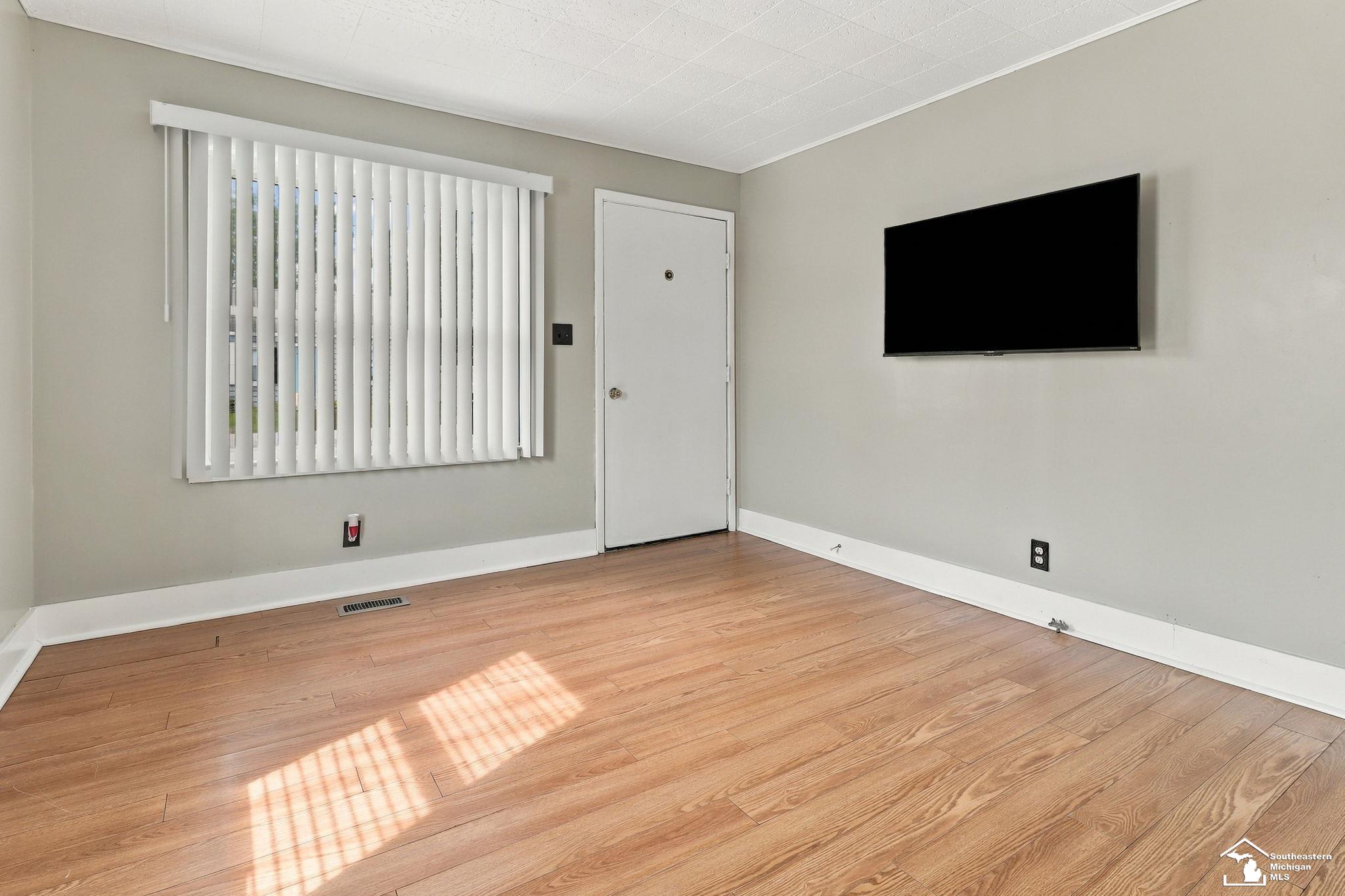 Photo 1 of Single family home for sale at 1510 High Ridge St, Monroe, MI 48162 | MLS# 57050221522 | Listing updated on 2026-09-15
