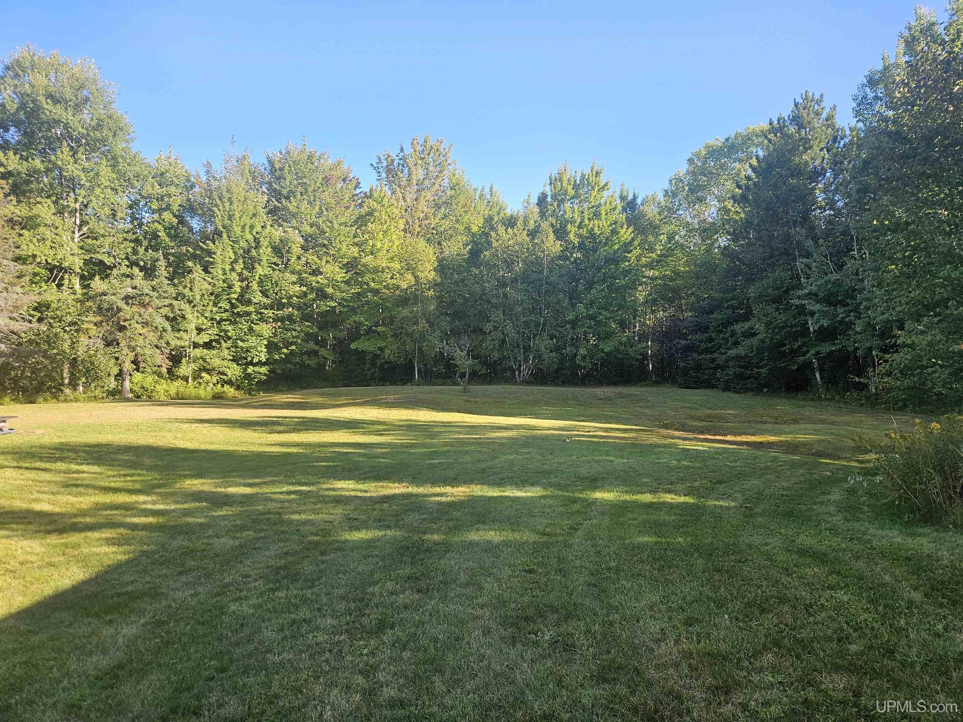Photo 4 of Single family home for sale at 709 Scovia Ave, Ontonagon, MI 49953 | MLS# 50221543 | Listing updated on 2026-09-15