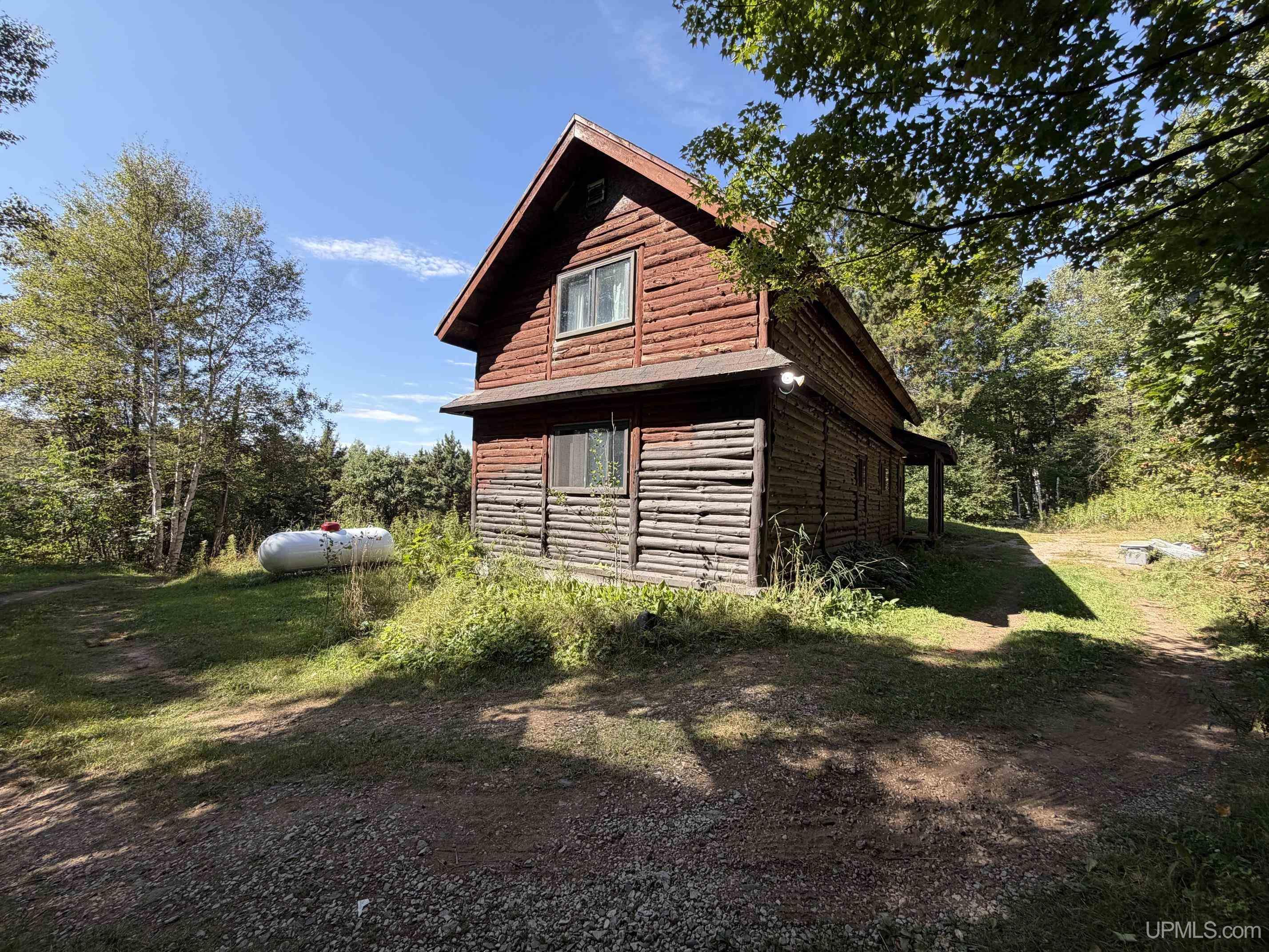 Photo 3 of Single family home for sale at 28000 W Us41 Hwy, Champion, MI 49814 | MLS# 50221566 | Listing updated on 2026-09-22