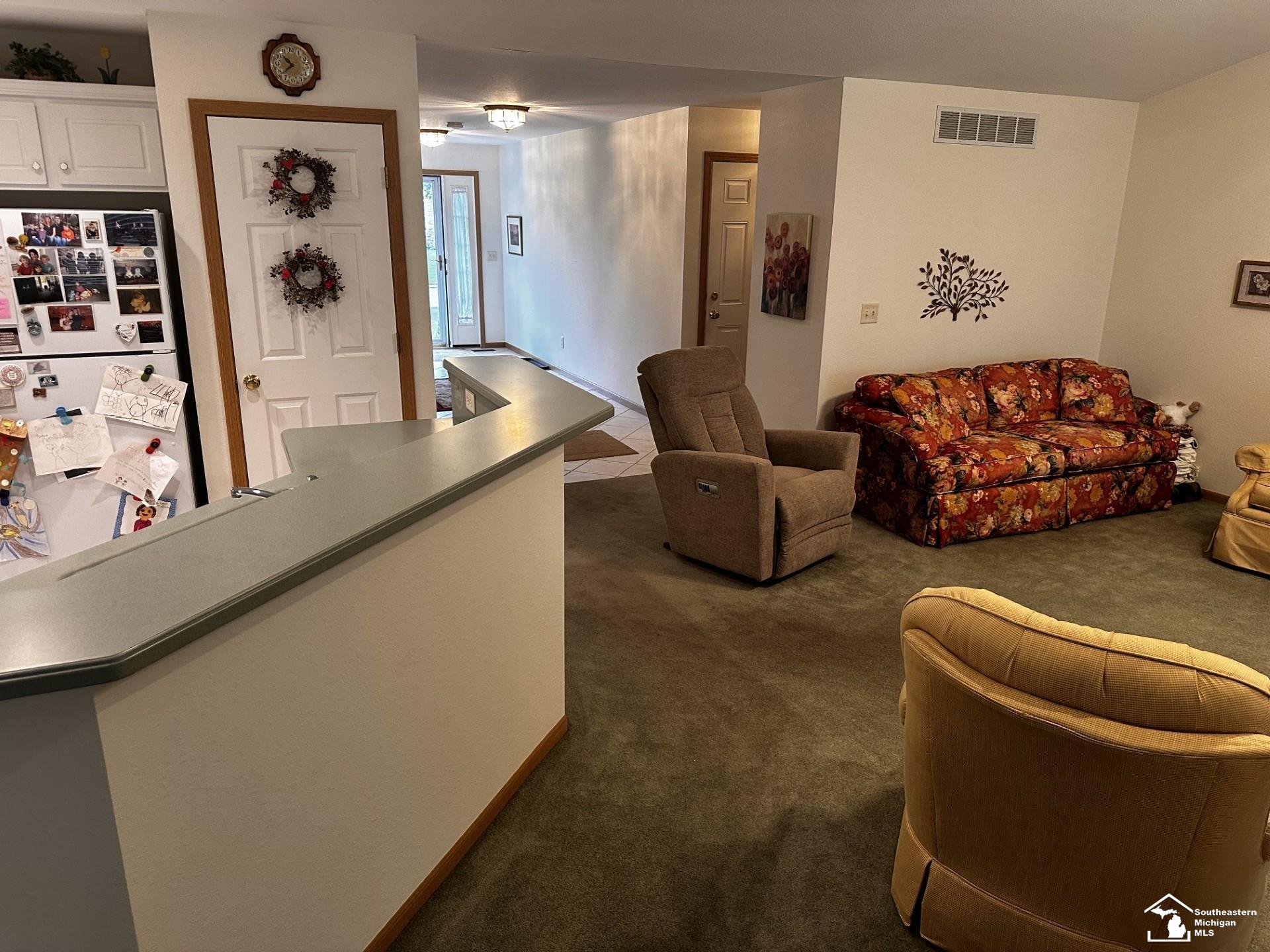 Listing Photo 5 - Condo for sale in building located at 6585 Black Diamond Ln, Lambertville, MI 48144