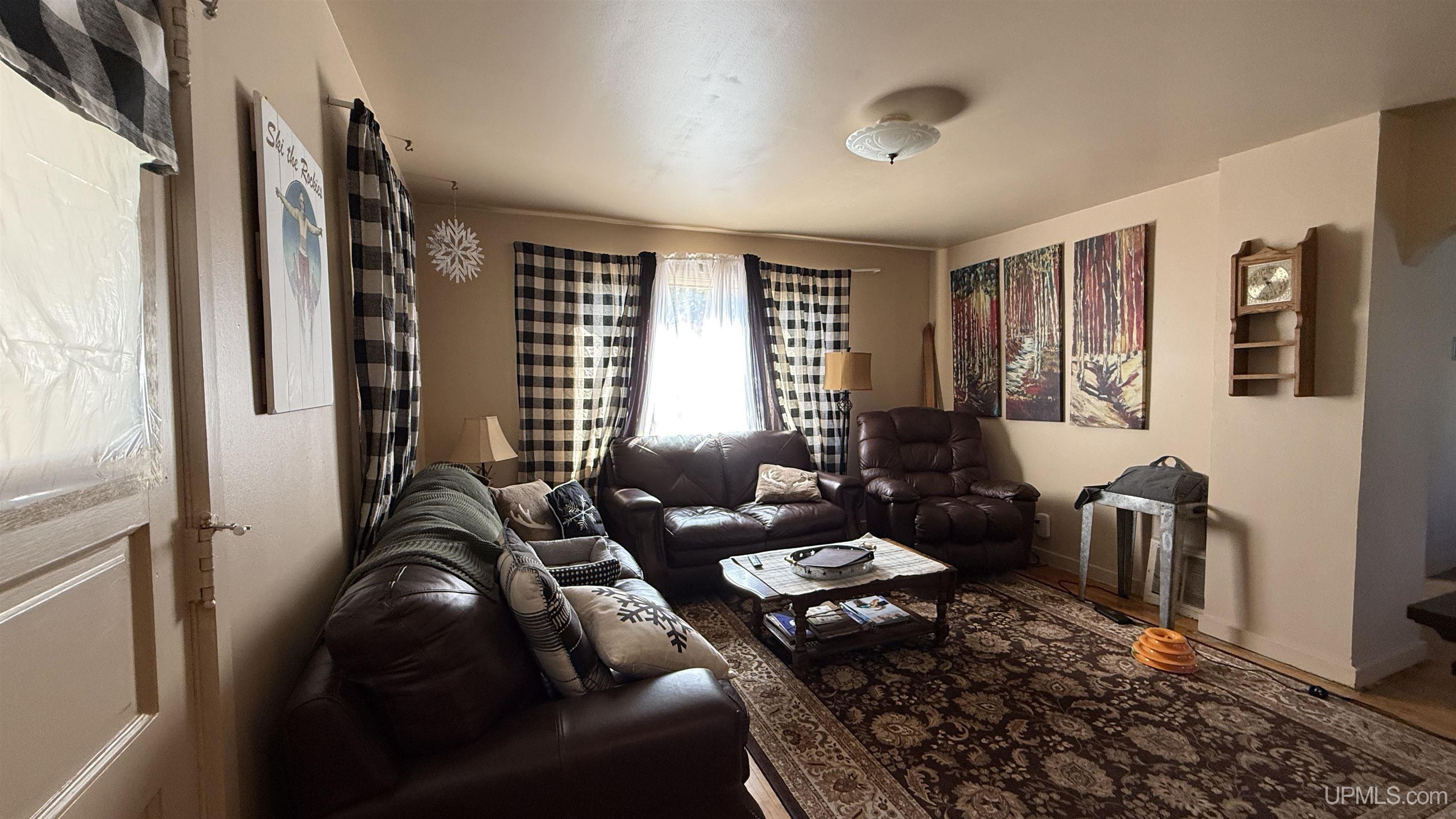 Photo 4 of Single family home for sale at 307 E Gold St, Bessemer, MI 49911 | MLS# 50221591 | Listing updated on 2026-10-05