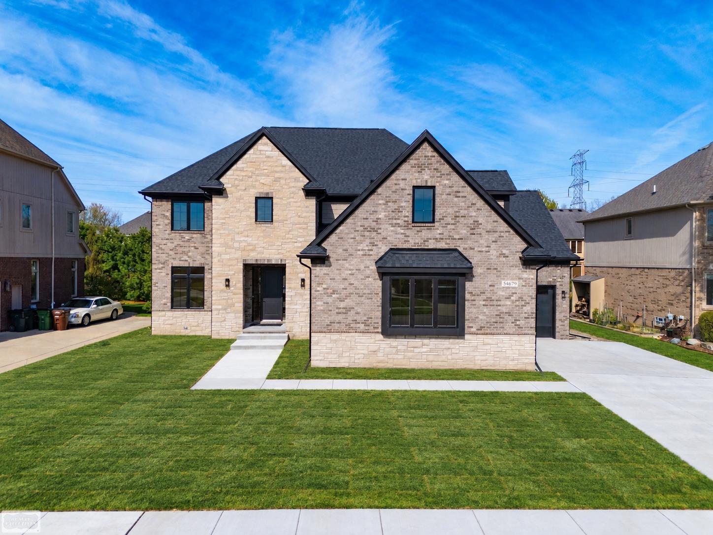 Photo 1 of Single family home for sale at 54679 White Pine Ln, Shelby Twp, MI 48315 | MLS# 50221609 | Listing updated on 2026-09-12