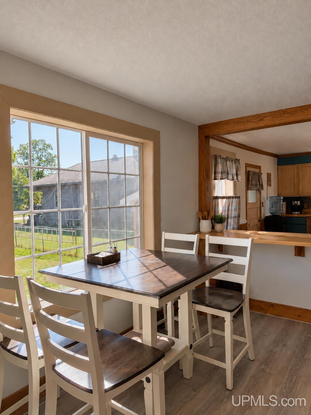 Photo 4 of Single family home for sale at 211 E G St, Iron Mountain, MI 49801 | MLS# 50221613 | Listing updated on 2026-09-15