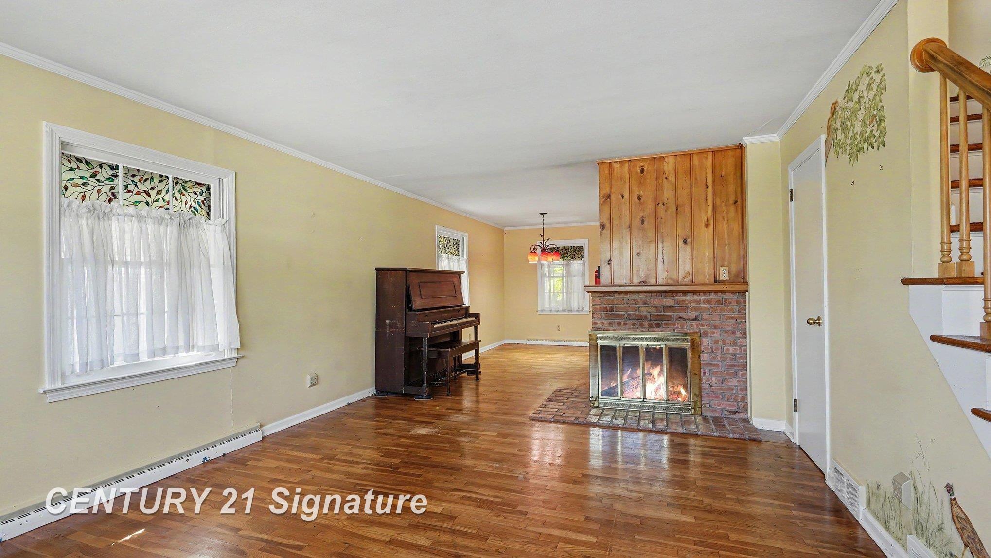 Photo 1 of Single family home for sale at 1125 Wright St, Saginaw, MI 48602 | MLS# 61050221614 | Listing updated on 2026-09-12