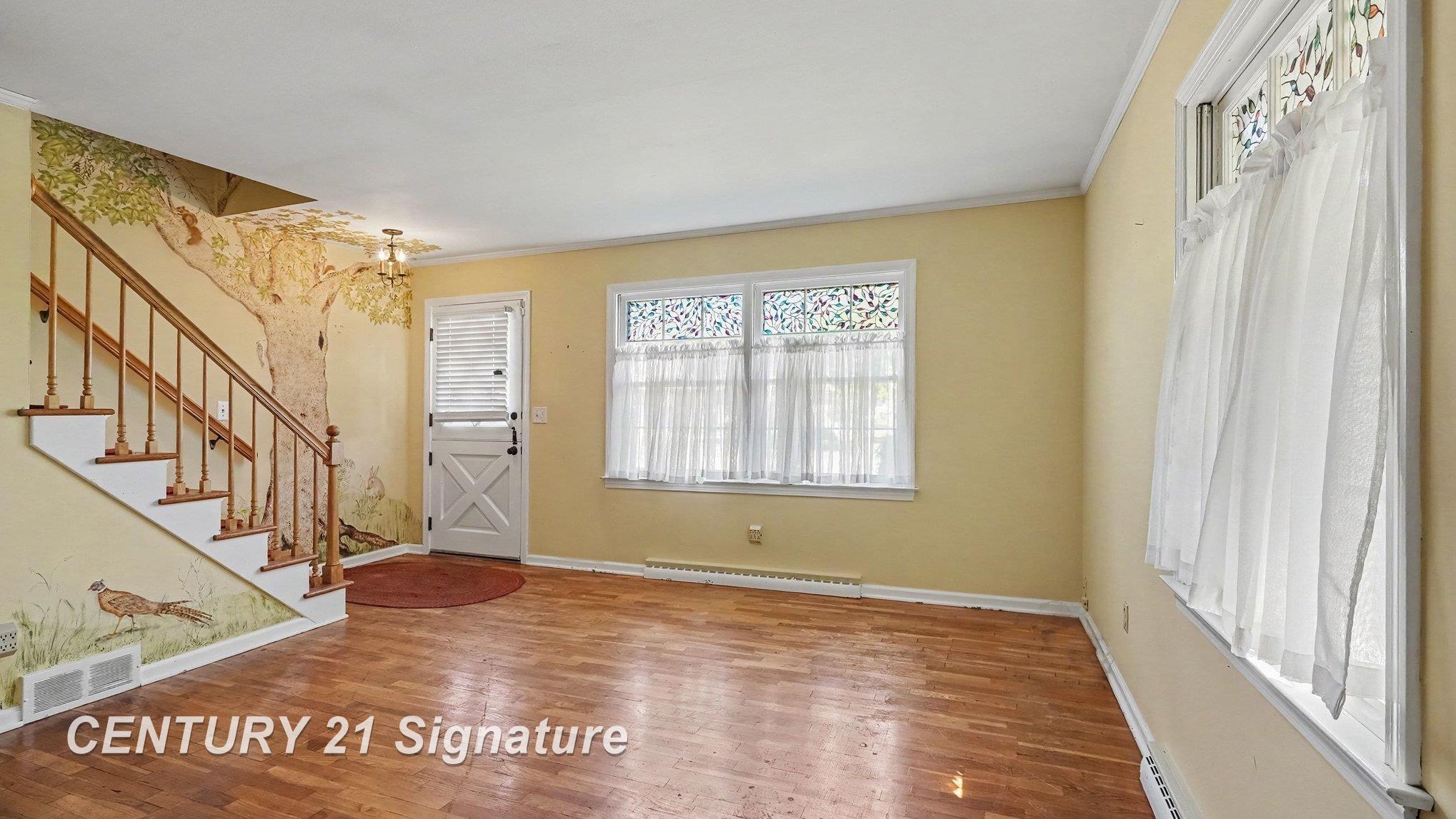 Photo 3 of Single family home for sale at 1125 Wright St, Saginaw, MI 48602 | MLS# 61050221614 | Listing updated on 2026-09-12