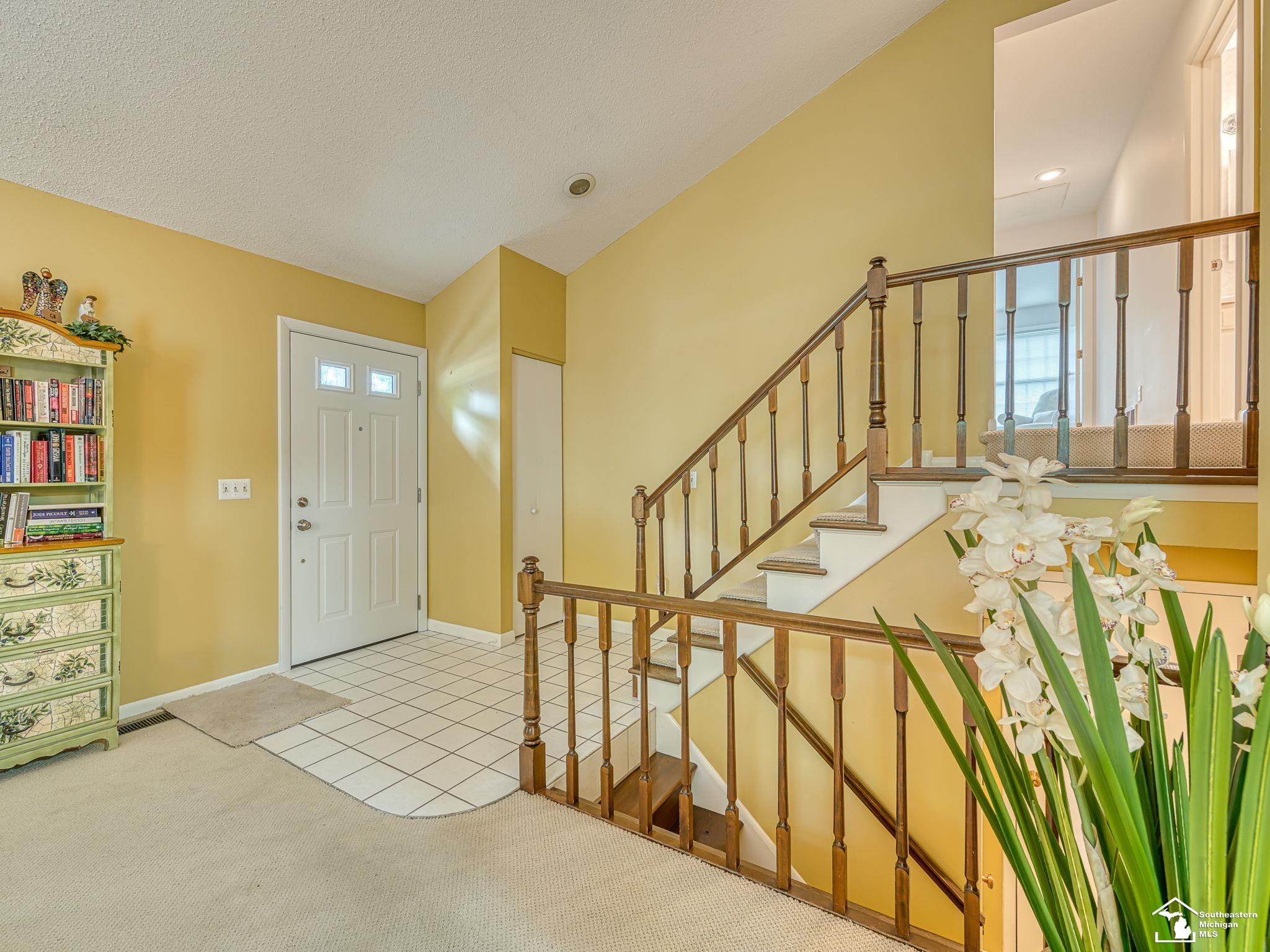 Photo 3 of Condo for sale at 66 Linswood Dr, Monroe, MI 48162 | MLS# 57050221618 | Listing updated on 2026-09-14