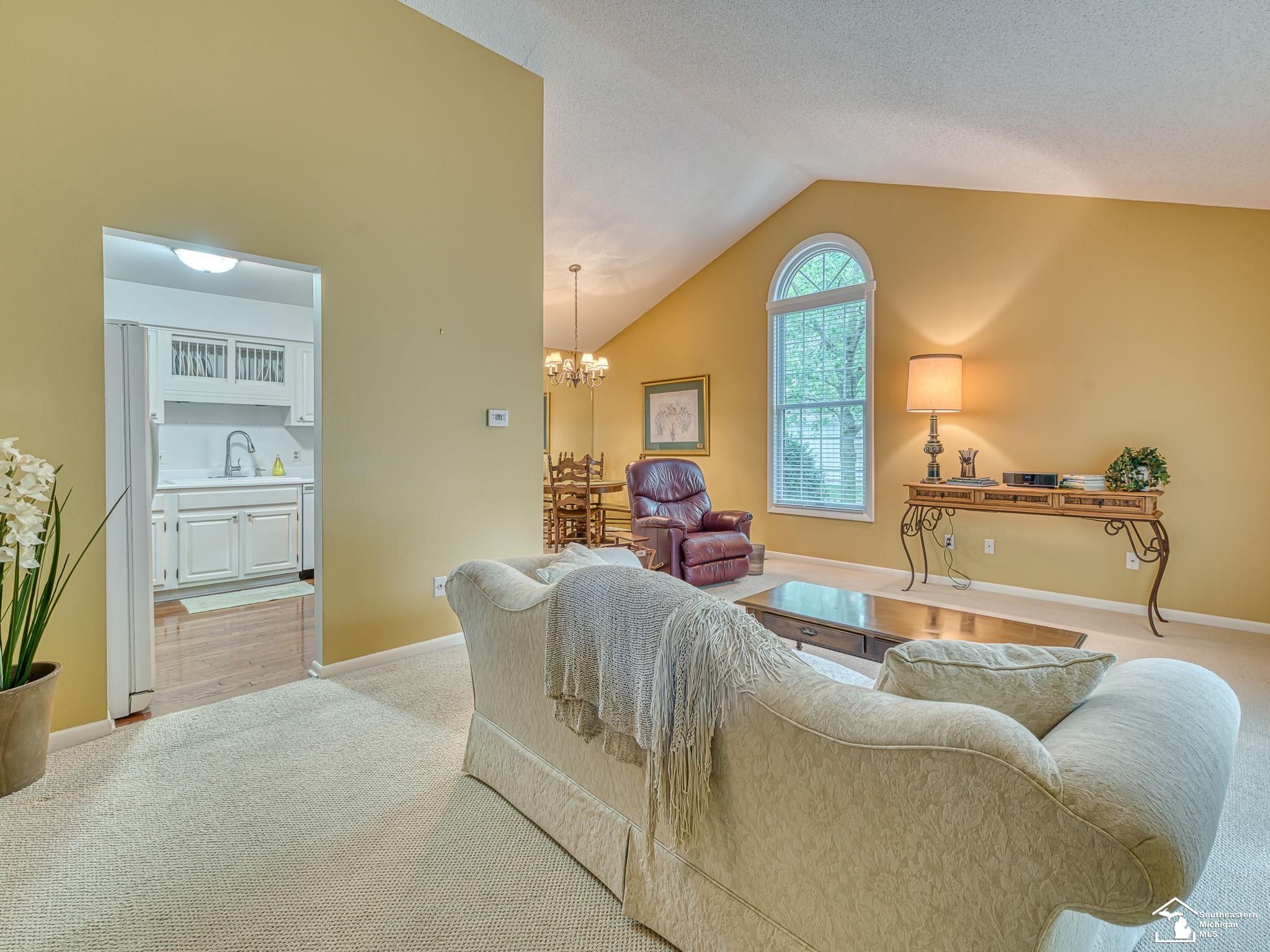 Listing Photo 5 - Condo for sale in building located at 66 Linswood Dr, Monroe, MI 48162