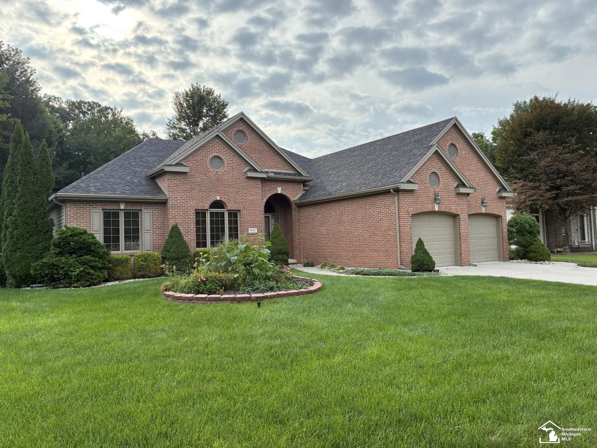 Photo 2 of Single family home for sale at 8110 High Oaks Dr, Lambertville, MI 48144 | MLS# 57050221619 | Listing updated on 2026-09-17