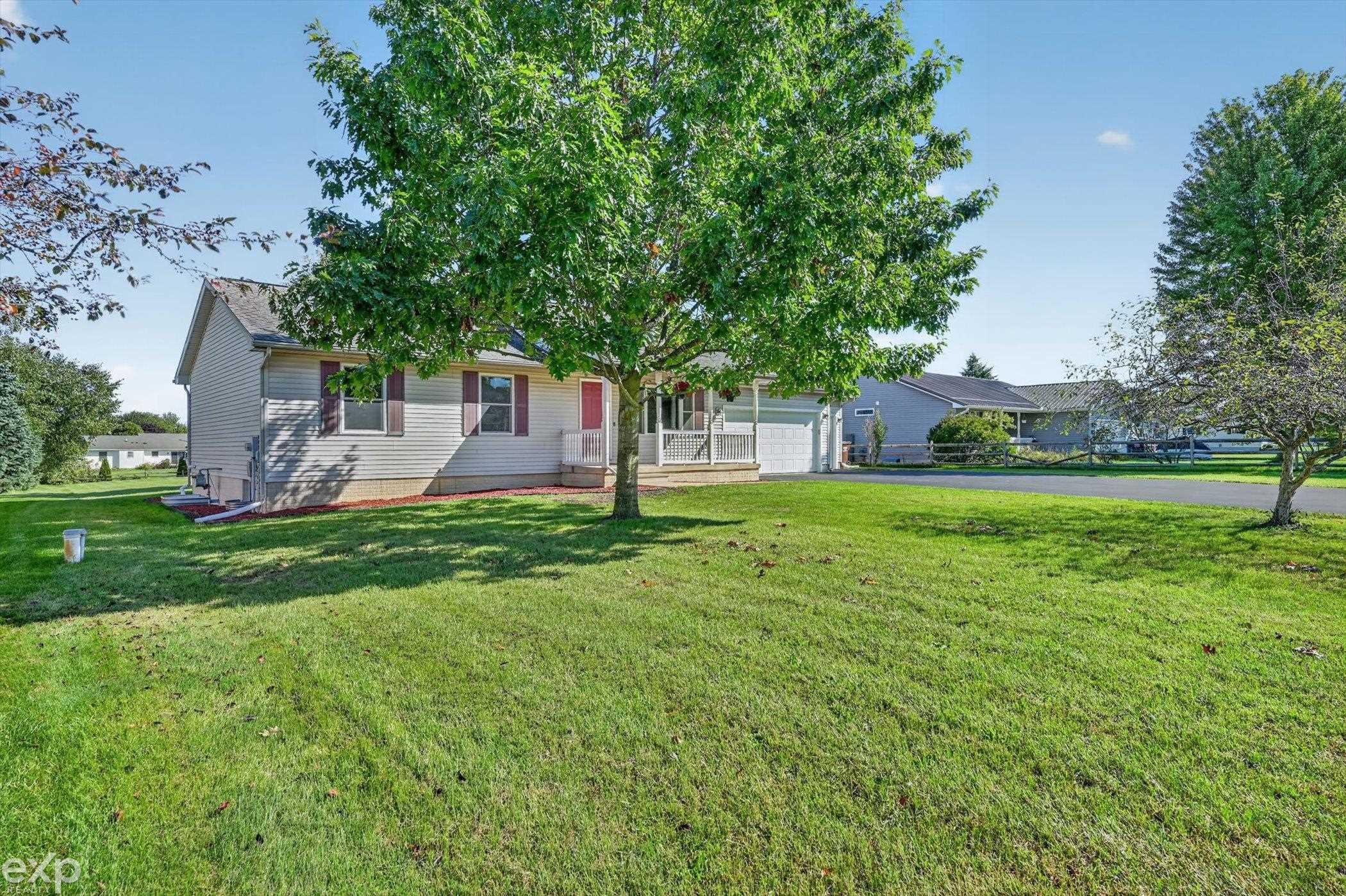 Photo 3 of Single family home for sale at 2096 Friar Tuck Cir, Adrian, MI 49221 | MLS# 58050221626 | Listing updated on 2026-09-18