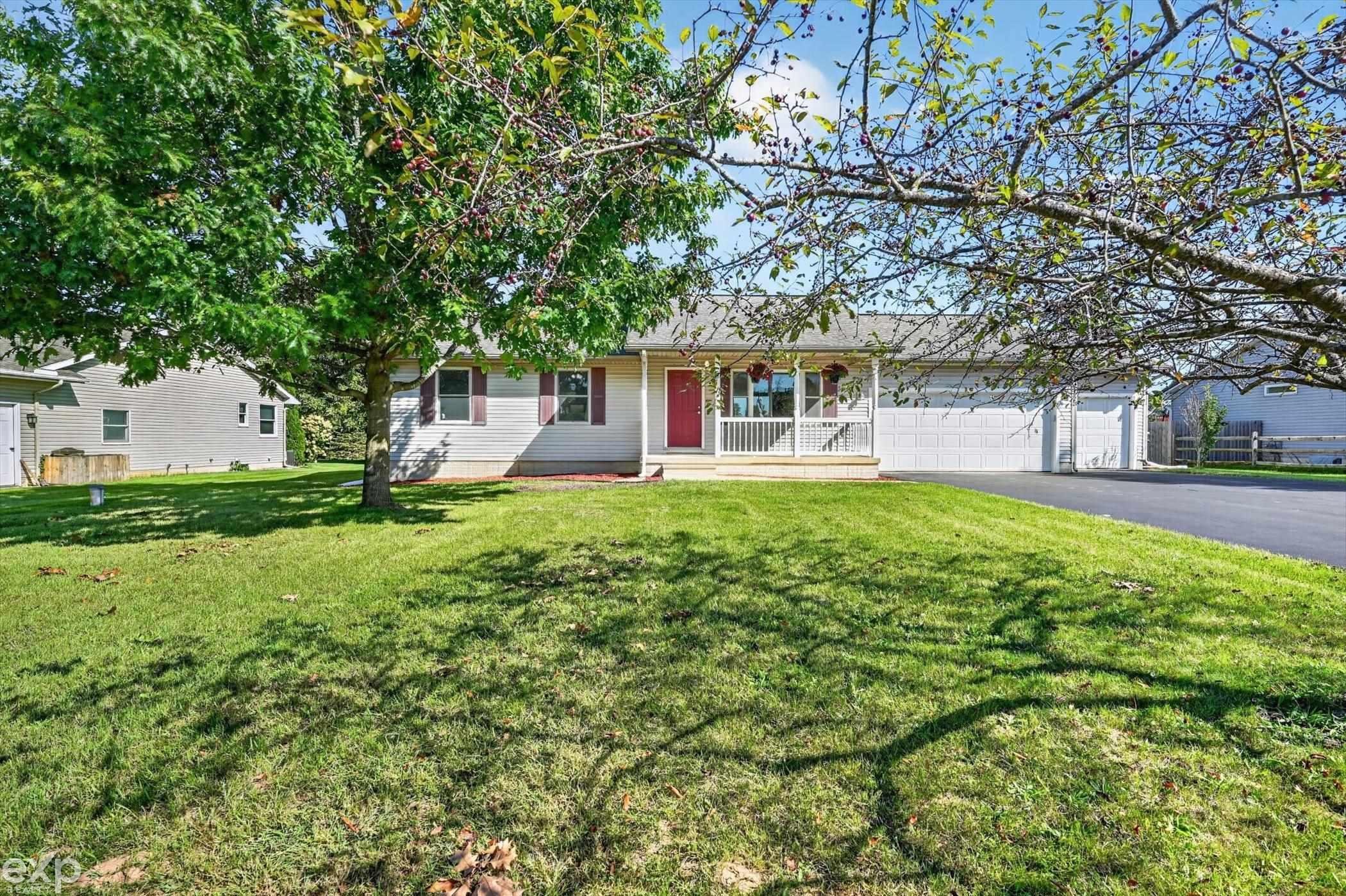 Photo 3 of Single family home for sale at 2096 Friar Tuck Cir, Adrian, MI 49221 | MLS# 58050221626 | Listing updated on 2026-09-18