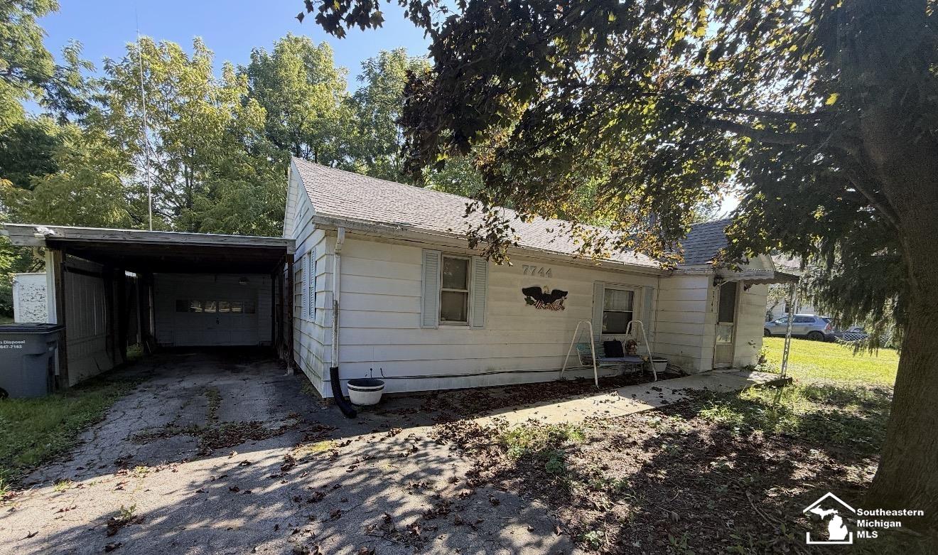 Photo 1 of Single family home for sale at 7744 Summerfield Rd, Lambertville, MI 48144 | MLS# 50221628 | Listing updated on 2026-09-12