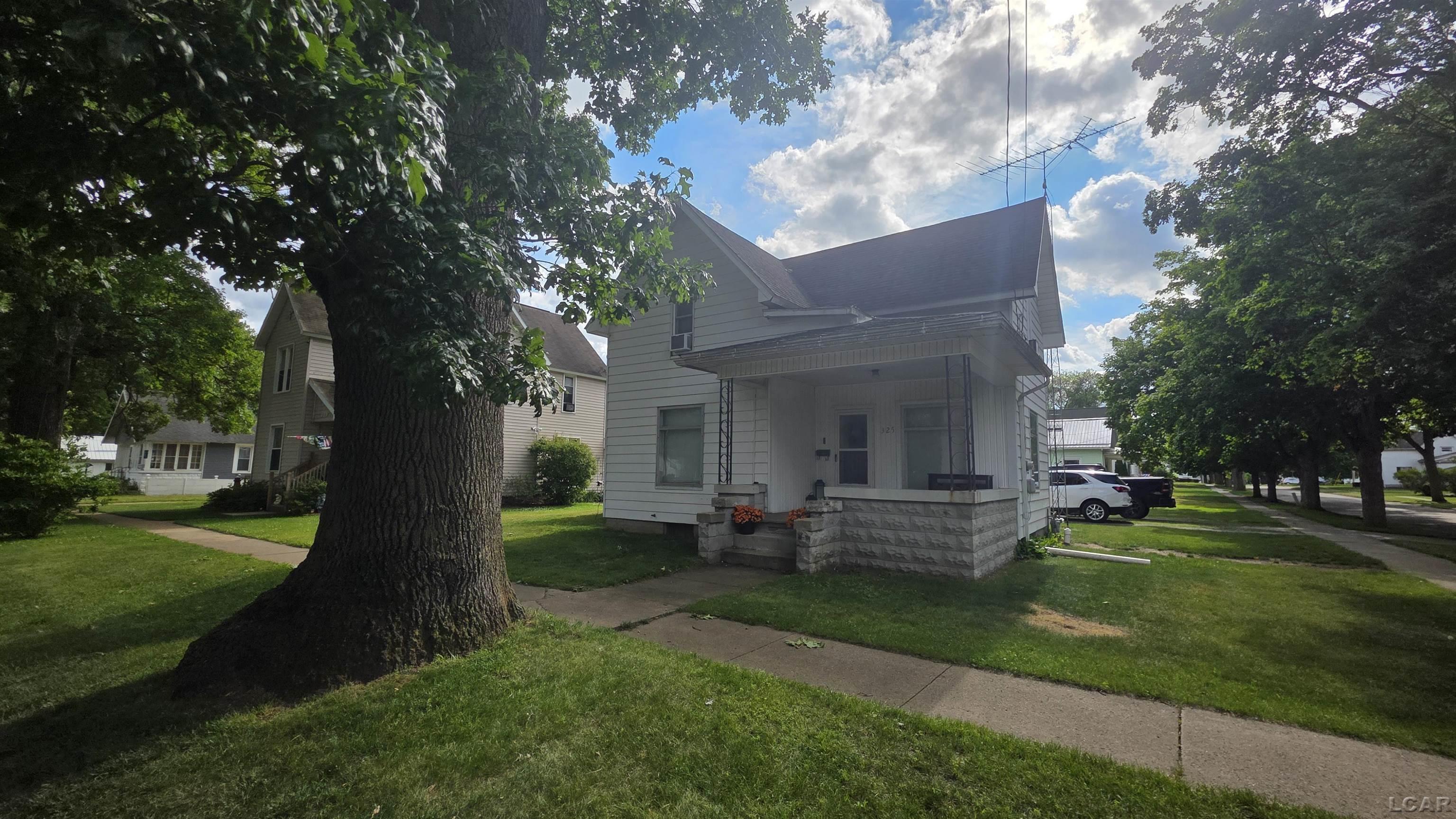 Photo 2 of Single family home for sale at 325 N East St, Morenci, MI 49256 | MLS# 50221634 | Listing updated on 2026-09-13
