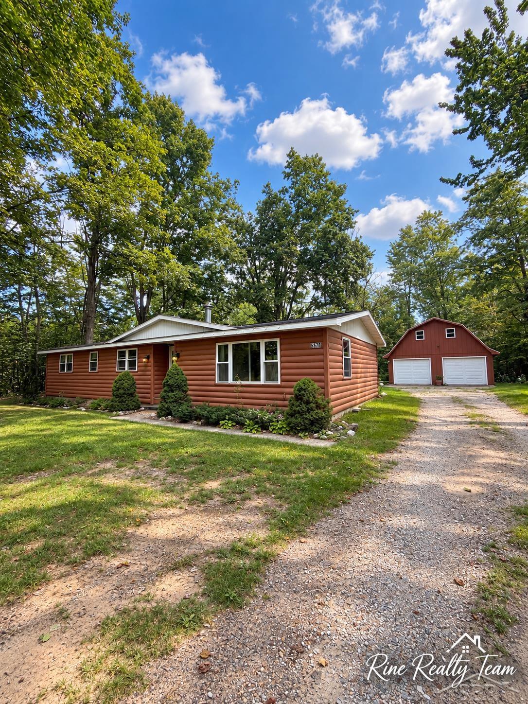 Photo 2 of Single family home for sale at 9378 Whispering Pines Dr, Mancelona, MI 49659 | MLS# 50221636 | Listing updated on 2026-09-13