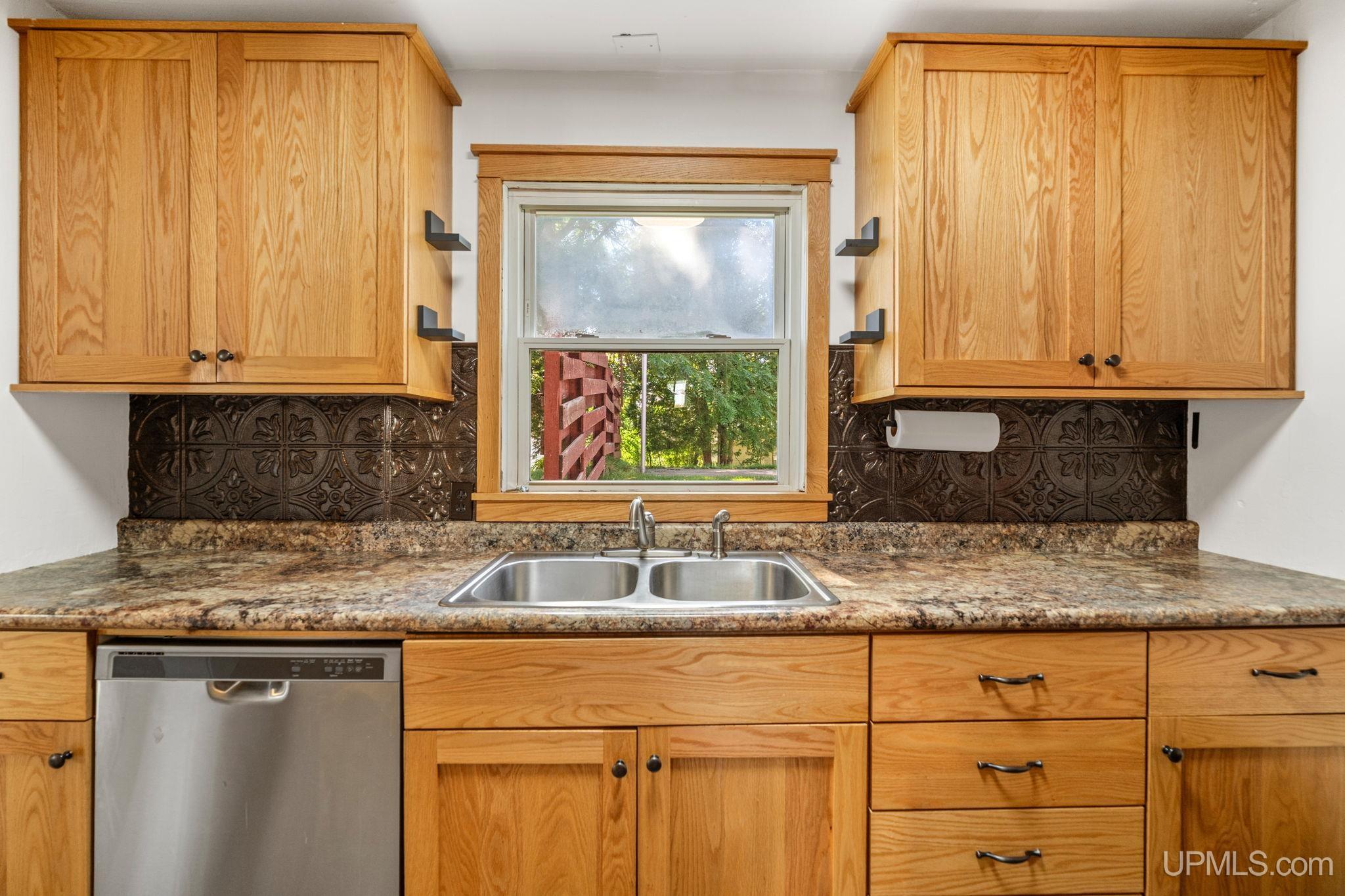 Photo 2 of Single family home for sale at 726 Maurice St, Ishpeming, MI 49849 | MLS# 50221649 | Listing updated on 2026-09-14