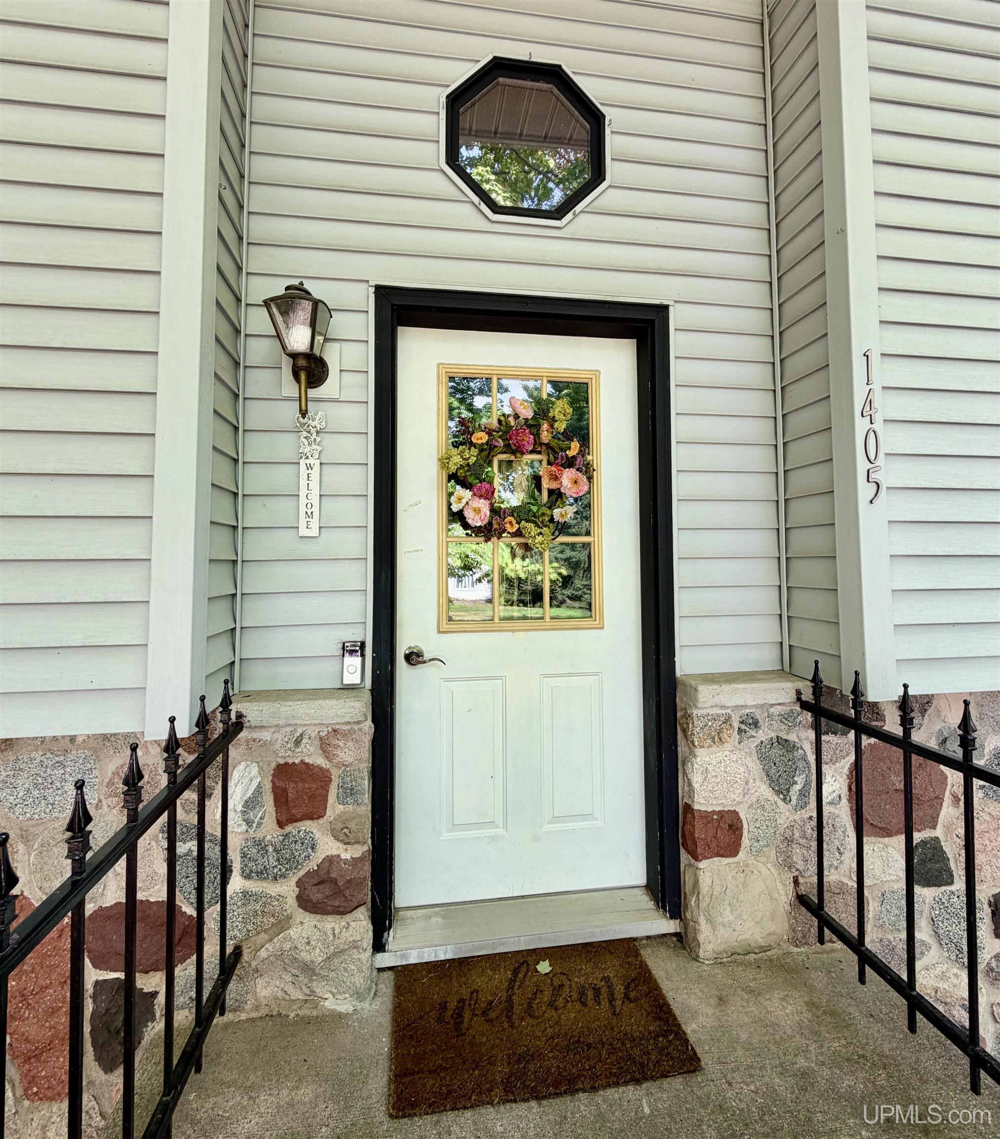 Photo 2 of Single family home for sale at 1405 Sugar Maple Ln, Houghton, MI 49931 | MLS# 50221668 | Listing updated on 2026-09-15