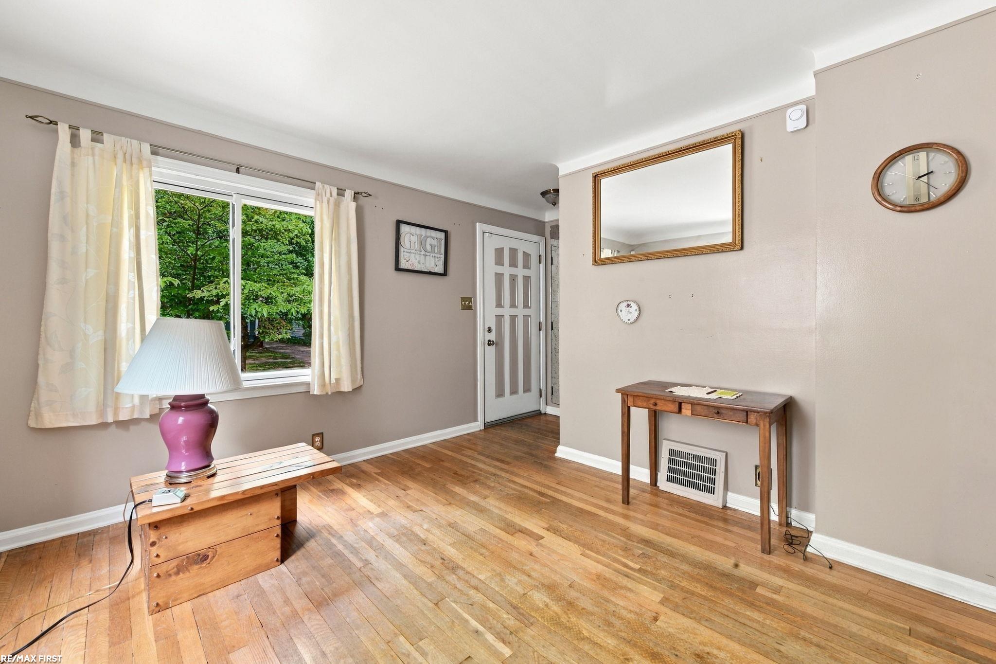 Photo 3 of Single family home for sale at 2119 Hampton Rd, Grosse Pointe Woods, MI 48236 | MLS# 58050221671 | Listing updated on 2026-09-14