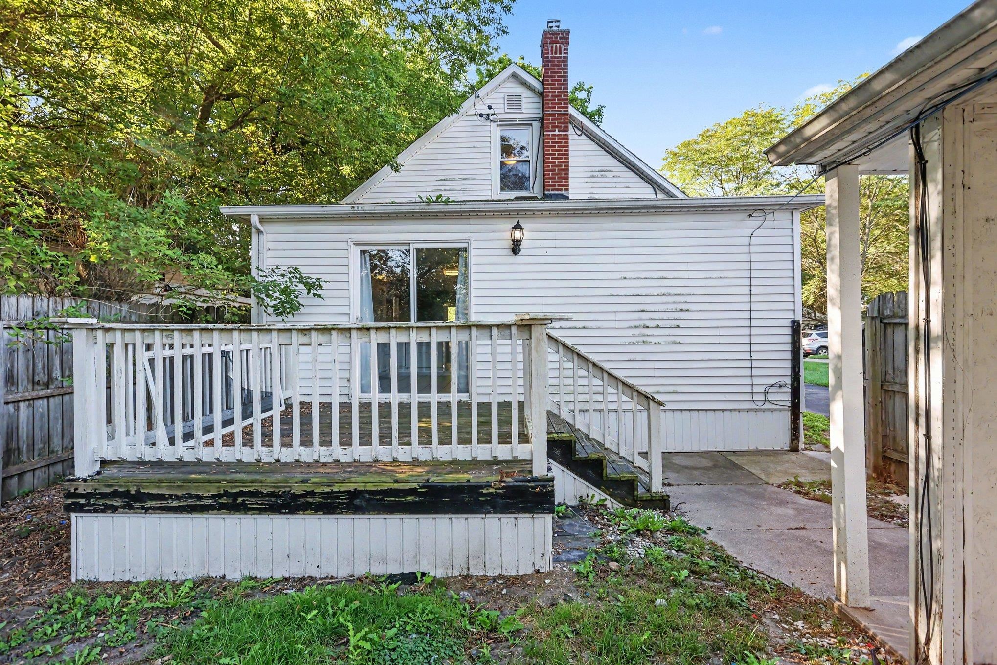 Photo 3 of Single family home for sale at 1826 Gilbert St, Saginaw, MI 48602 | MLS# 50221675 | Listing updated on 2026-09-16