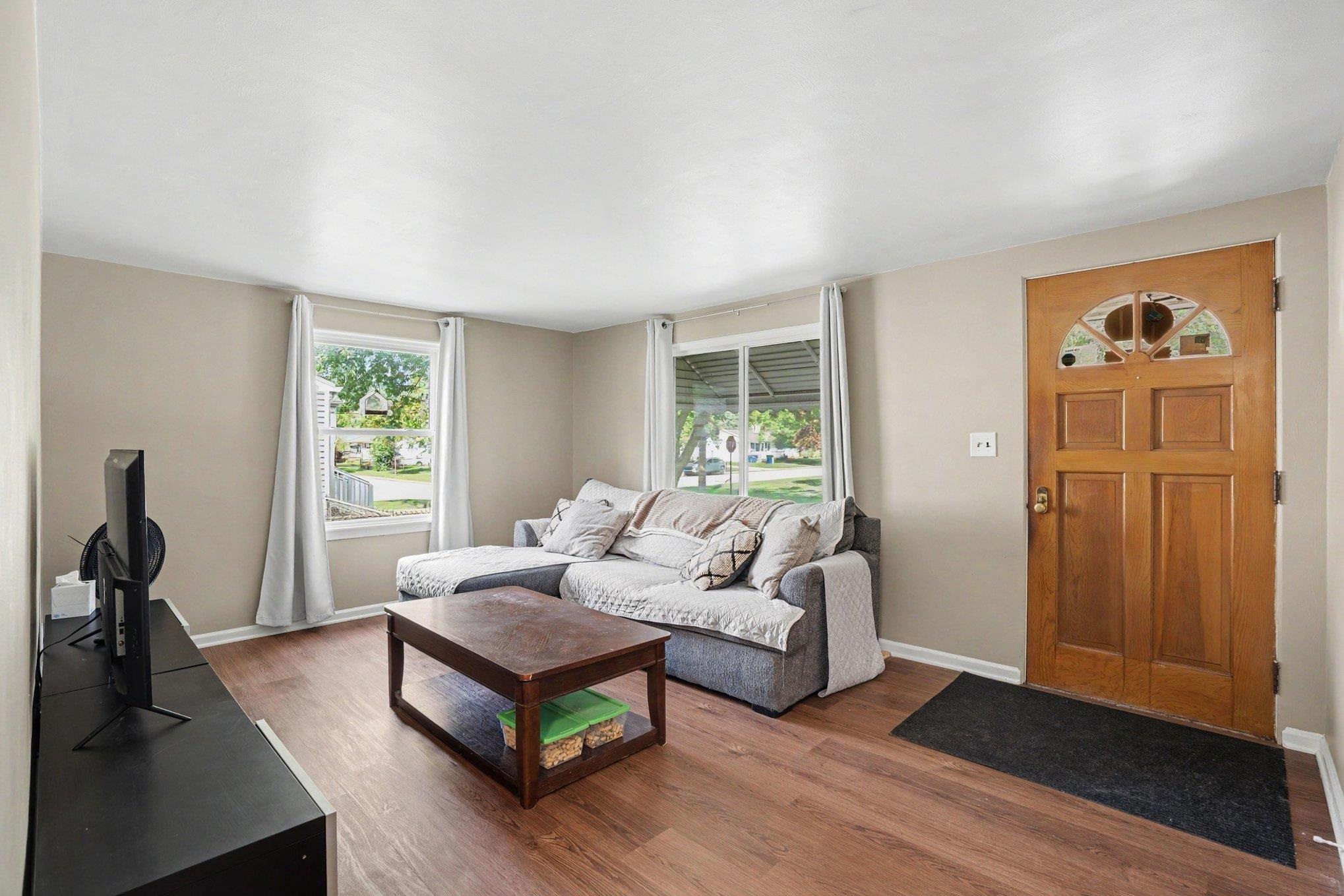 Photo 4 of Single family home for sale at 607 N Sophia St, Bay City, MI 48706 | MLS# 50221686 | Listing updated on 2026-09-14
