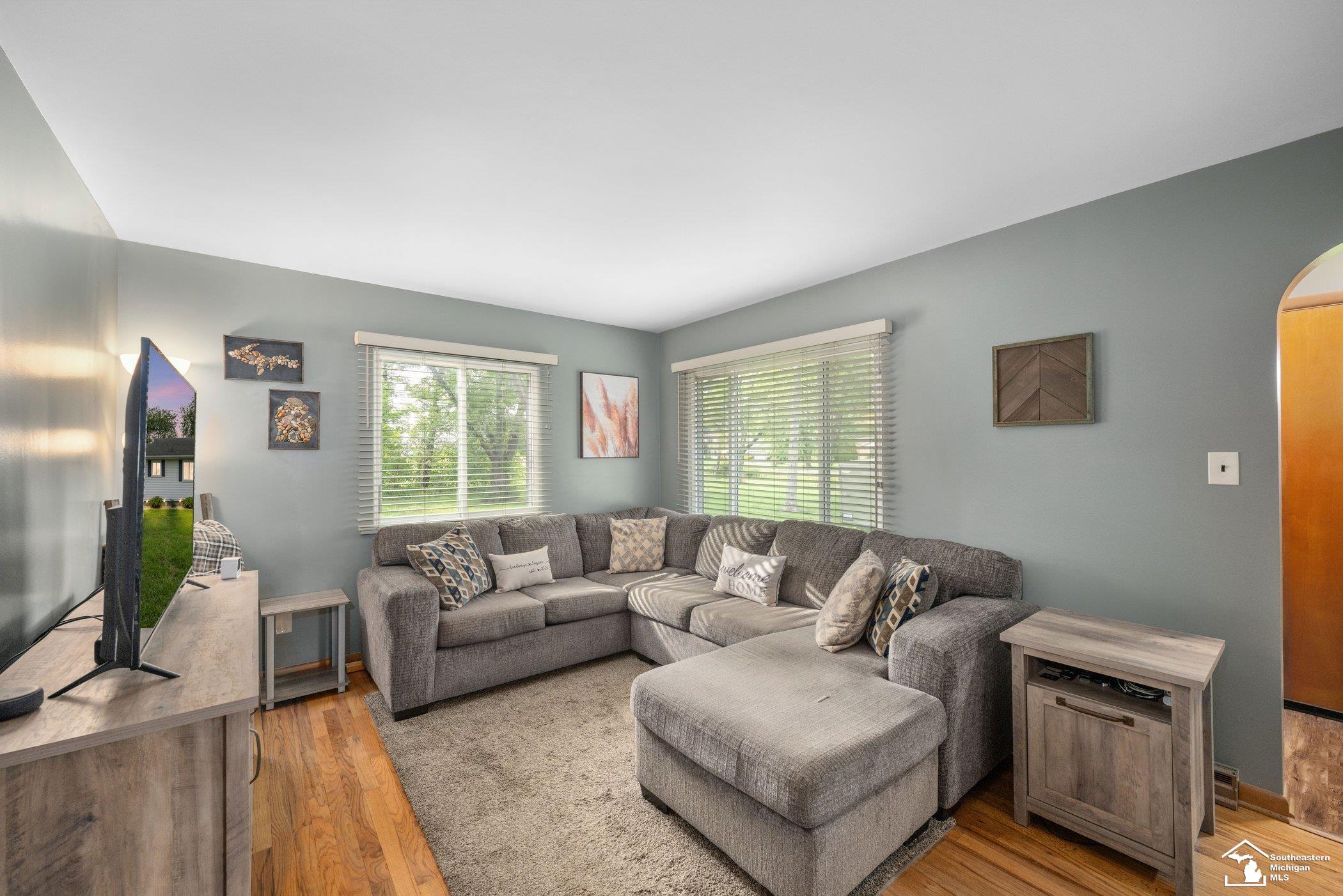 Photo 2 of Single family home for sale at 5093 W Dunbar Rd, Monroe, MI 48161 | MLS# 57050221692 | Listing updated on 2026-09-21