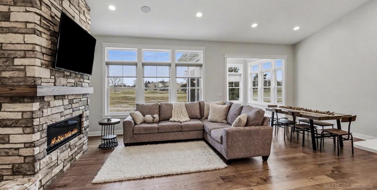 Photo 1 of Single family home for sale at 4219 Village Green Dr, Freeland, MI 48623 | MLS# 50221693 | Listing updated on 2026-09-15