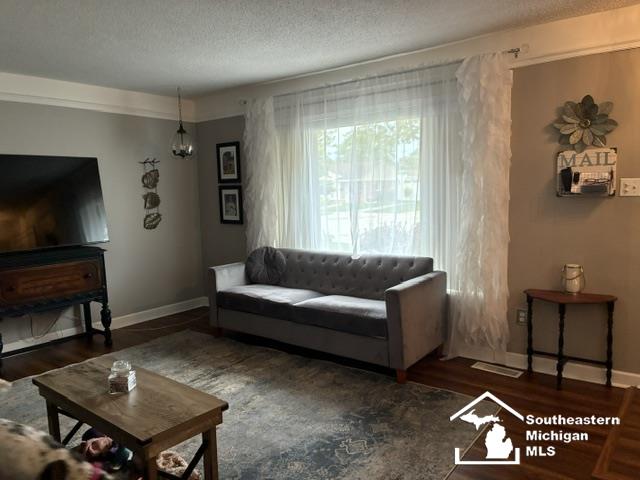 Photo 2 of Single family home for sale at 18090 Valade St, Riverview, MI 48193 | MLS# 57050221703 | Listing updated on 2026-09-17