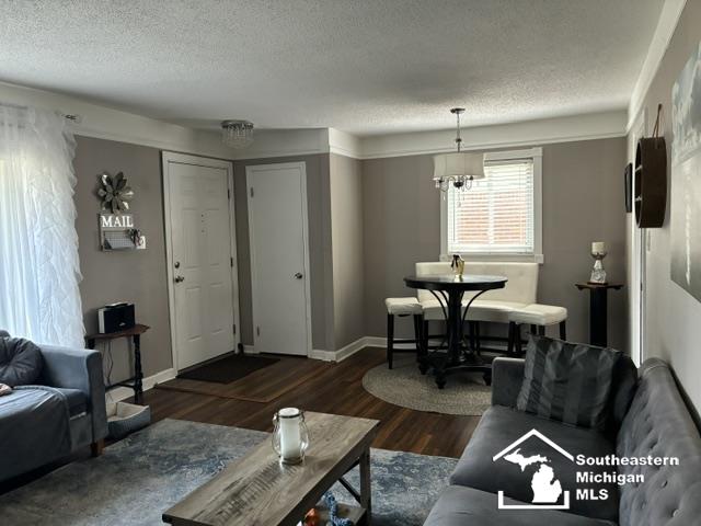 Photo 4 of Single family home for sale at 18090 Valade St, Riverview, MI 48193 | MLS# 57050221703 | Listing updated on 2026-09-17