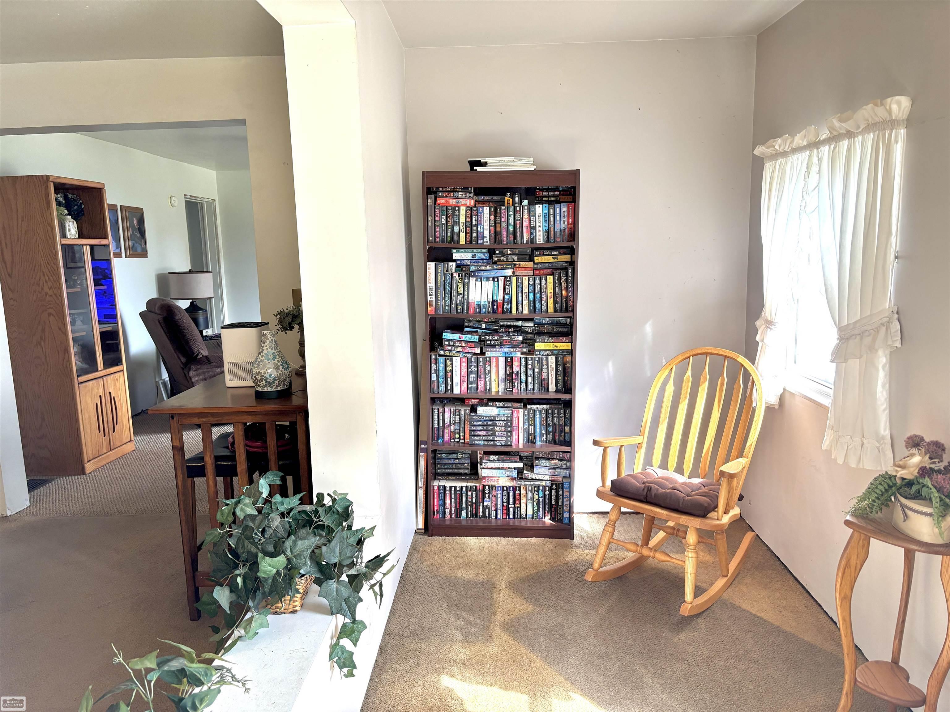 3683 Lake Pleasant Road photo 6
