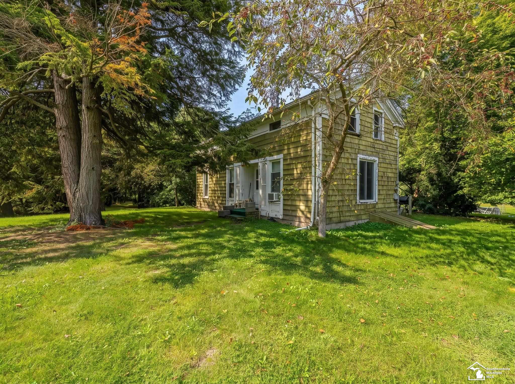 Single family home for sale at 4680 N Adrian Hwy, Adrian, MI 49221 | MLS# 57050221732