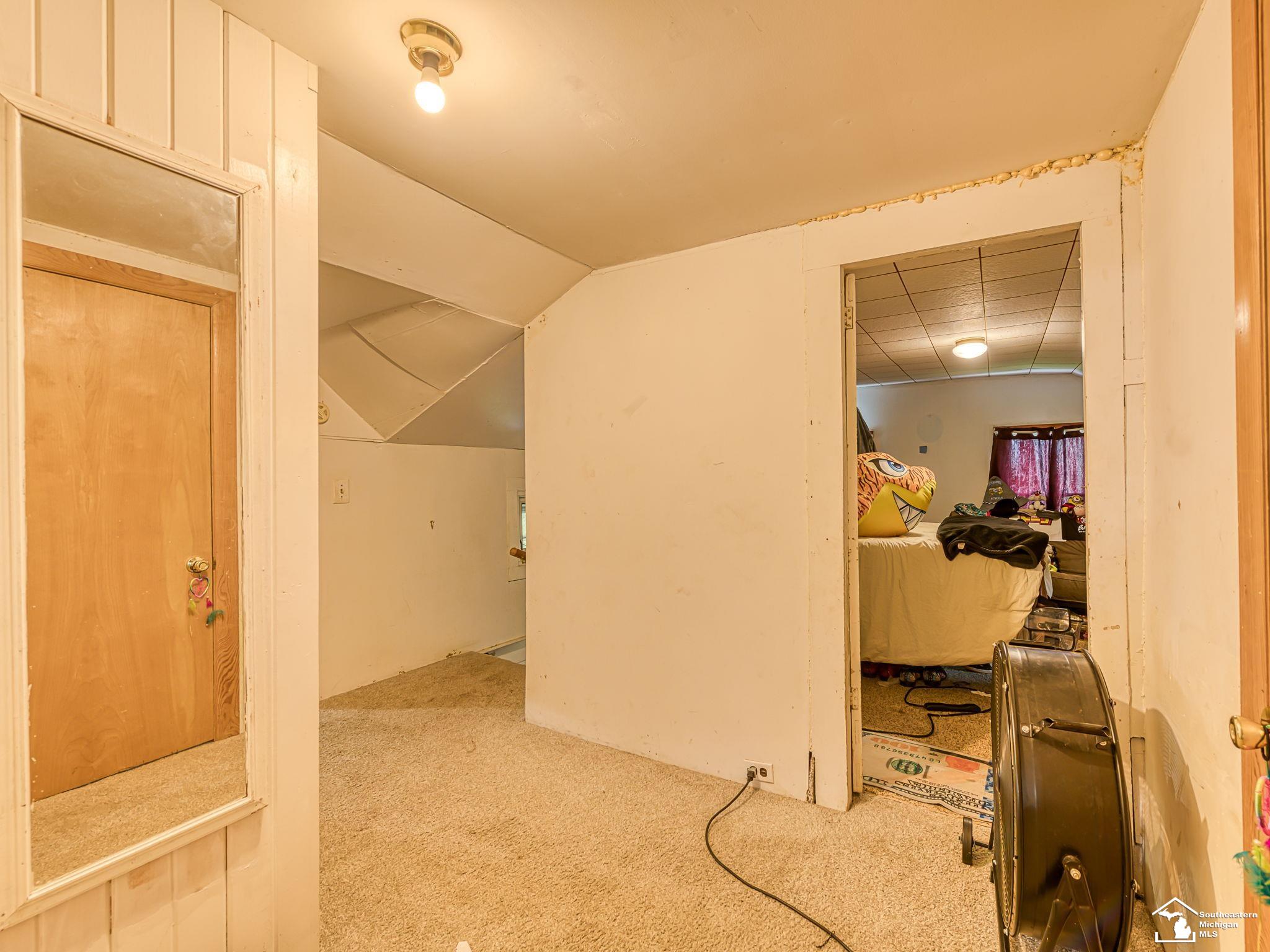 Photo 3 of Single family home for sale at 4680 N Adrian Hwy, Adrian, MI 49221 | MLS# 57050221732 | Listing updated on 2026-09-18