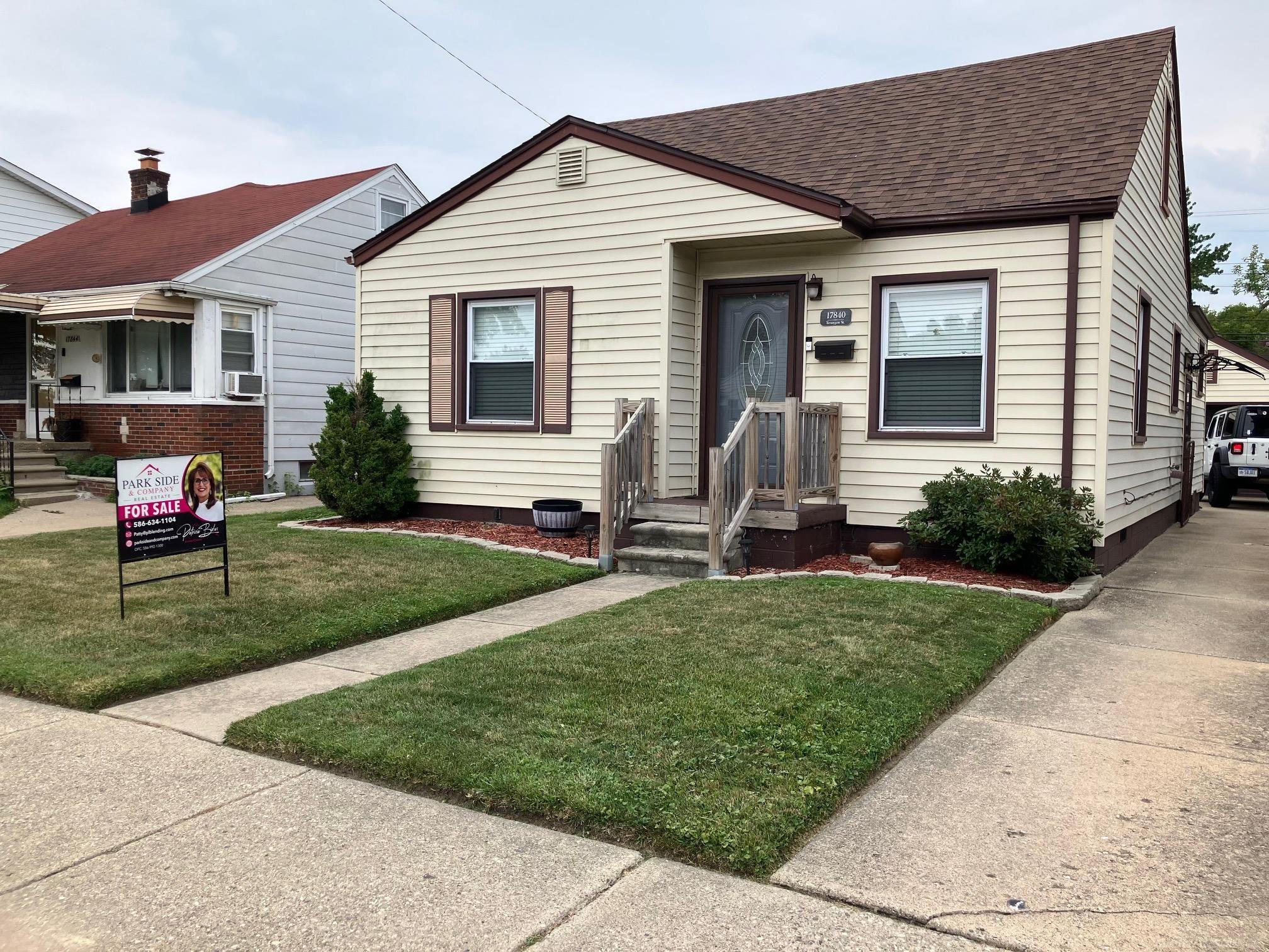 Photo 1 of Single family home for sale at 17840 Tennyson St, Roseville, MI 48066 | MLS# 58050221733 | Listing updated on 2026-09-14