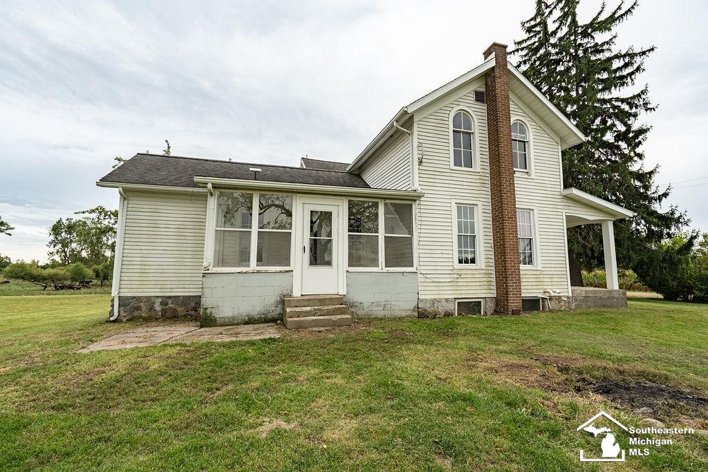 Photo 4 of Single family home for sale at 5703 Carson Hwy, Adrian, MI 49221 | MLS# 57050221735 | Listing updated on 2026-09-17