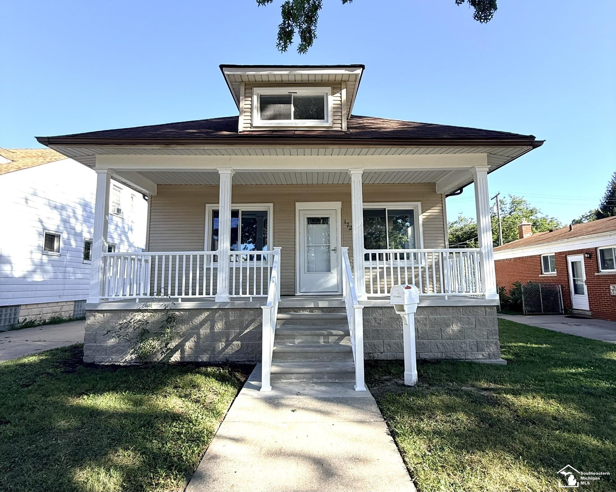 Photo 1 of Single family home for sale at 172 Riverbank St, Wyandotte, MI 48192 | MLS# 57050221740 | Listing updated on 2026-09-17
