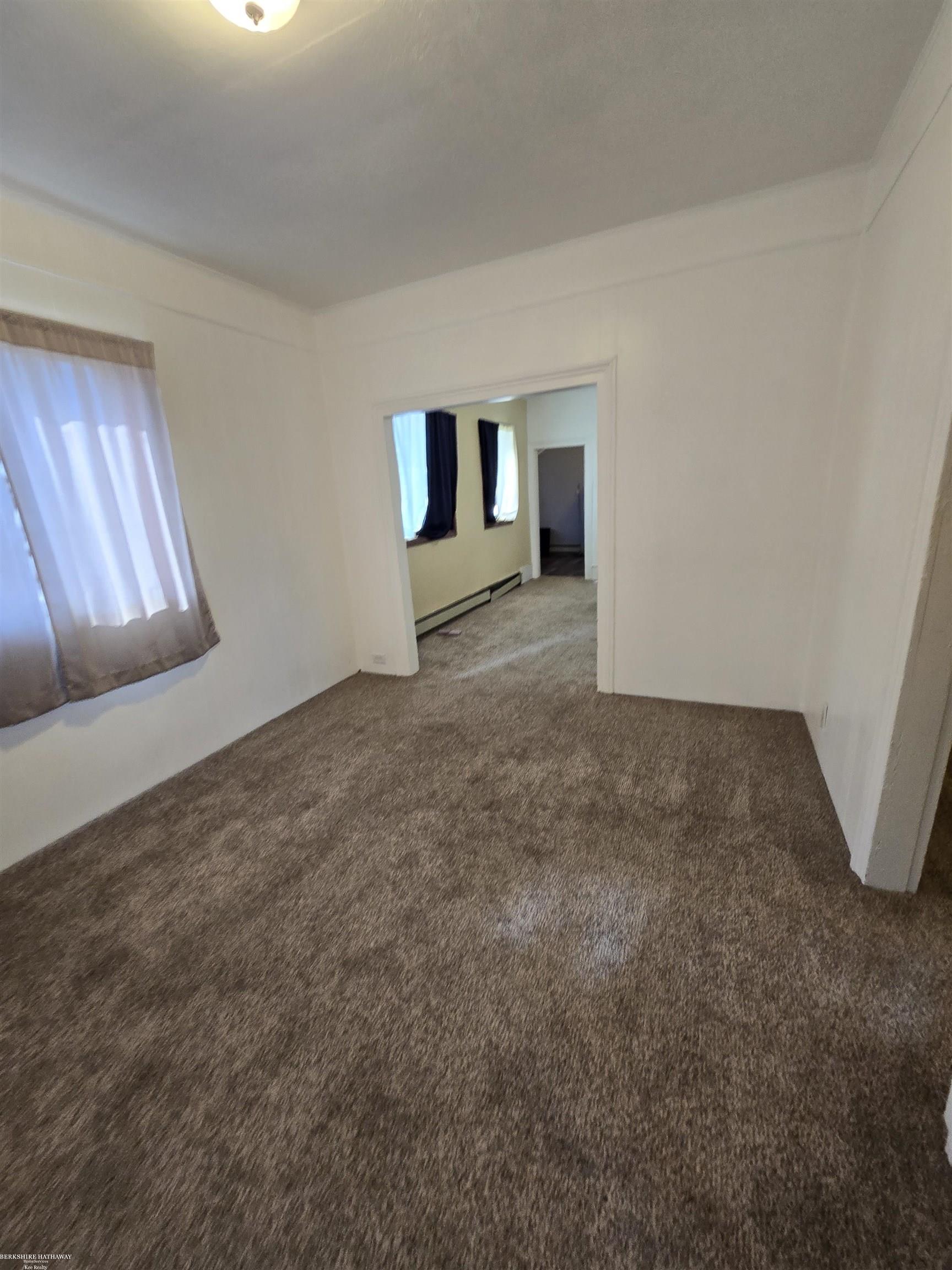 Photo 4 of Single family home for sale at 907 Michigan St, Port Huron, MI 48060 | MLS# 58050221745 | Listing updated on 2026-09-14
