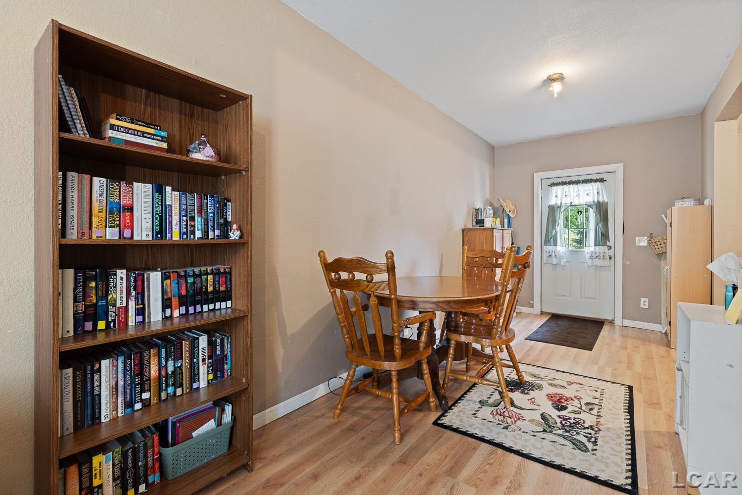 Listing Photo 5 - Condo for sale in building located at 318 E Hunt St, Adrian, MI 49221