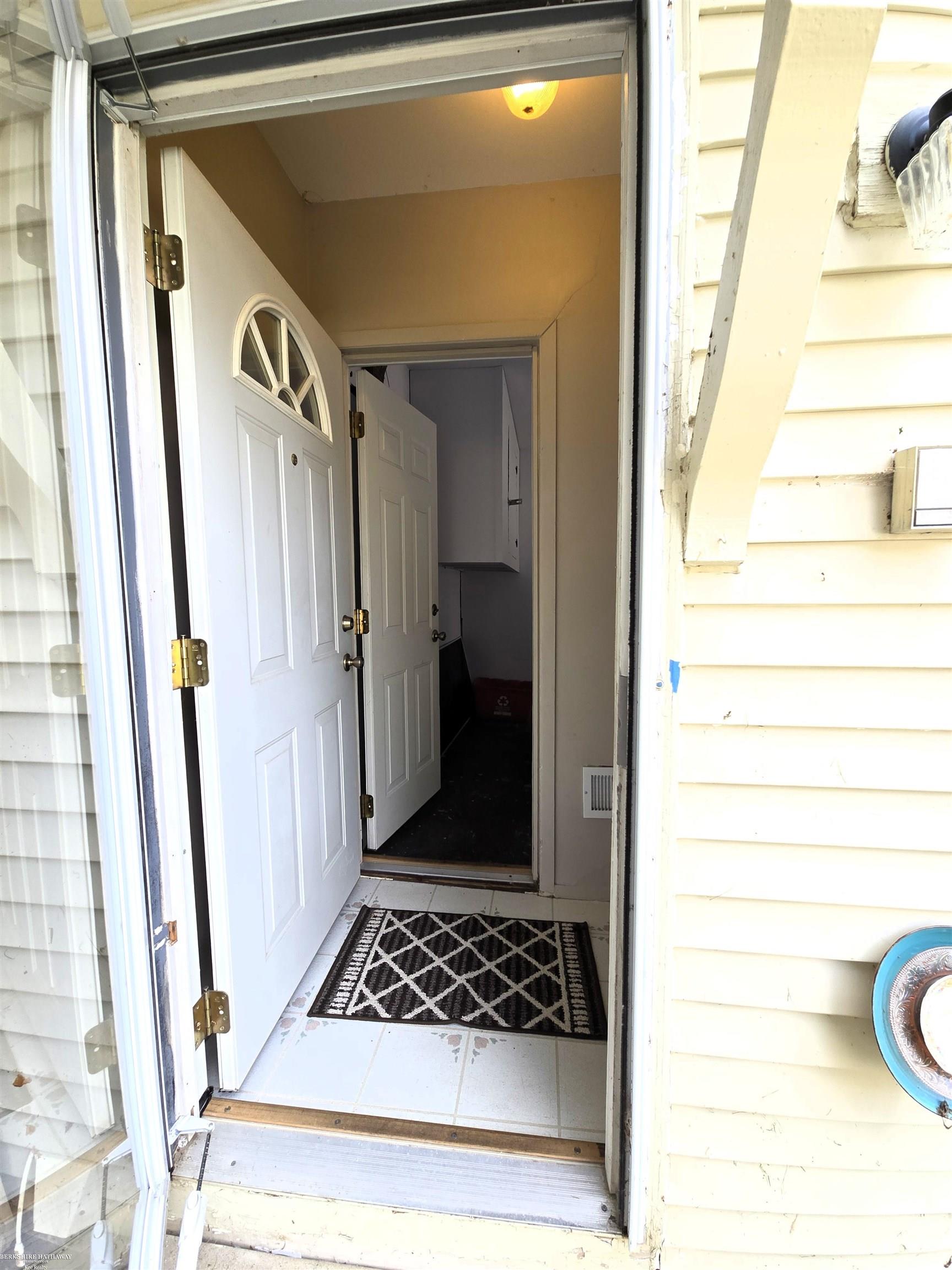 Photo 4 of Condo for sale at 33688 Bayview Dr, Chesterfield, MI 48047 | MLS# 58050221801 | Listing updated on 2026-09-18