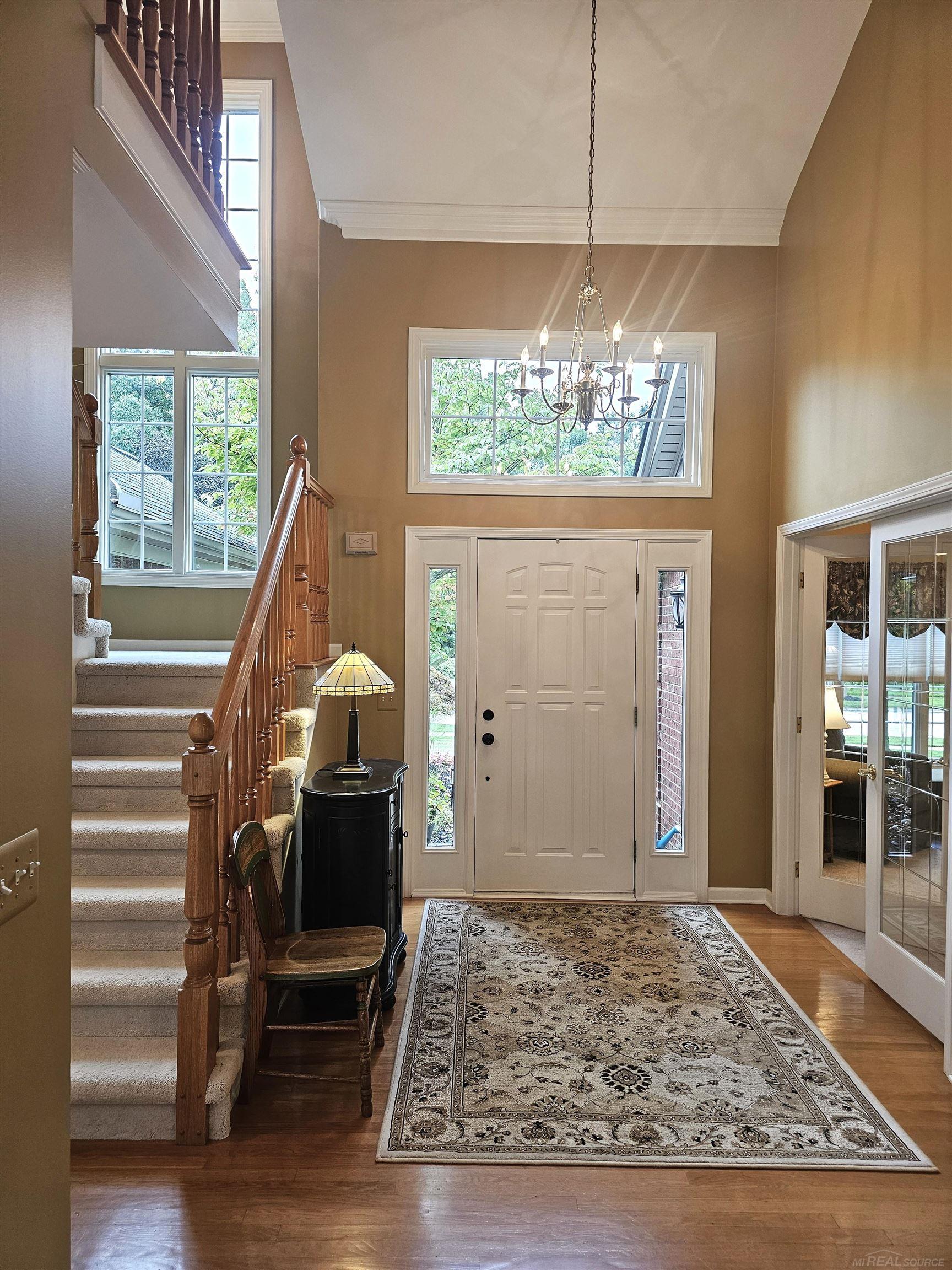 Photo 4 of Single family home for sale at 3773 Lake Forest Dr, Sterling Heights, MI 48314 | MLS# 58050221802 | Listing updated on 2026-09-18