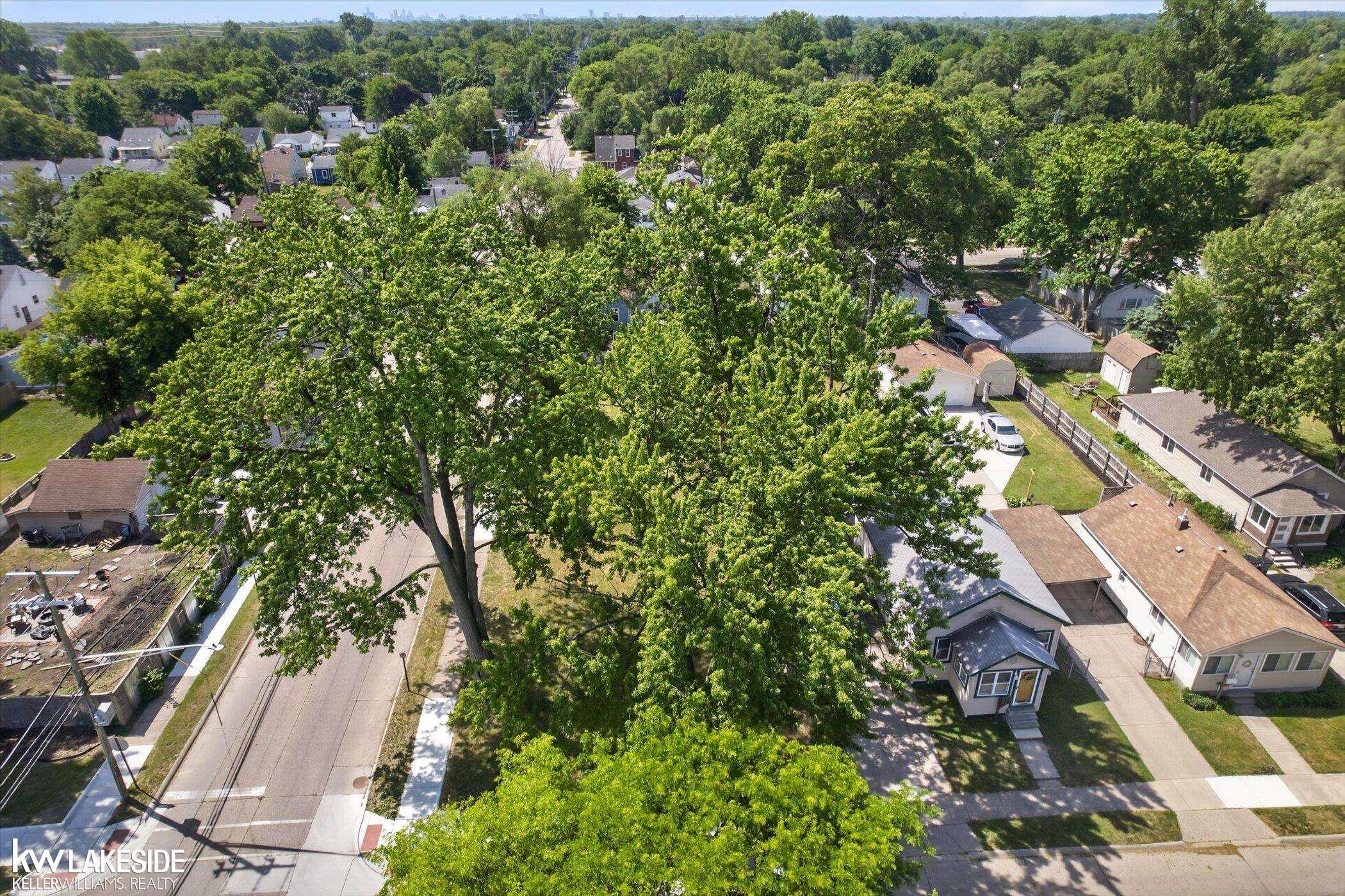 Photo 2 of Land for sale at 1336 E Meyers Ave, Hazel Park, MI 48030 | MLS# 58050221803 | Listing updated on 2026-09-15