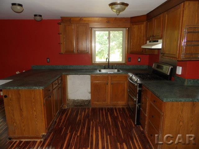 Photo 4 of Single family home for sale at 9200 Wolf Lake Rd, Brooklyn, MI 49230 | MLS# 56050221805 | Listing updated on 2026-09-15