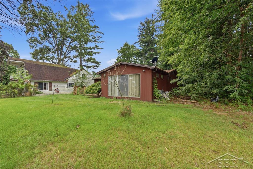 Photo 3 of Single family home for sale at 3964 N W River Rd, Sanford, MI 48657 | MLS# 61050221818 | Listing updated on 2026-09-15