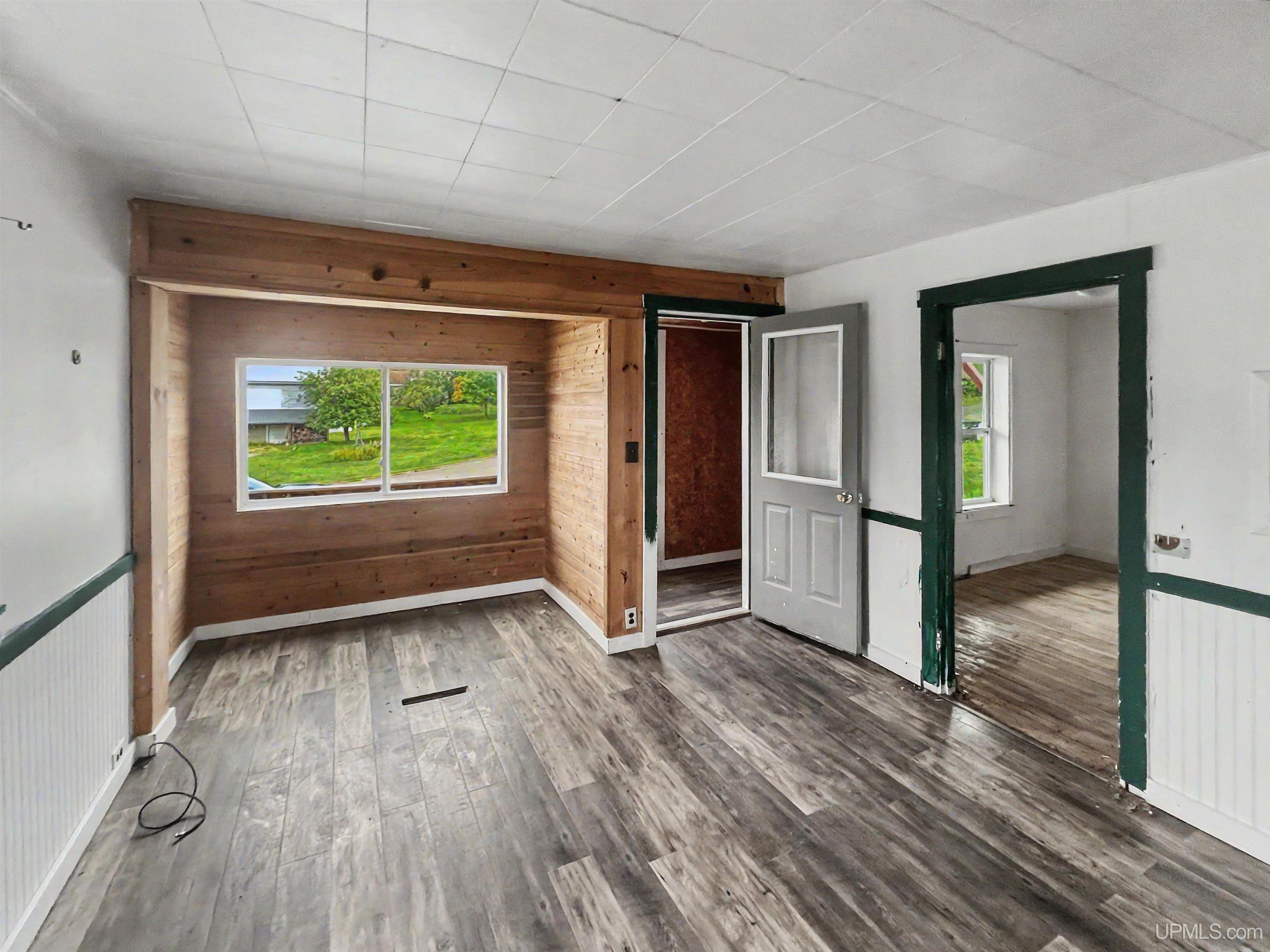 Photo 2 of Single family home for sale at 512 S 4th Street, Crystal Falls, MI 49920 | MLS# 50221824 | Listing updated on 2026-09-15