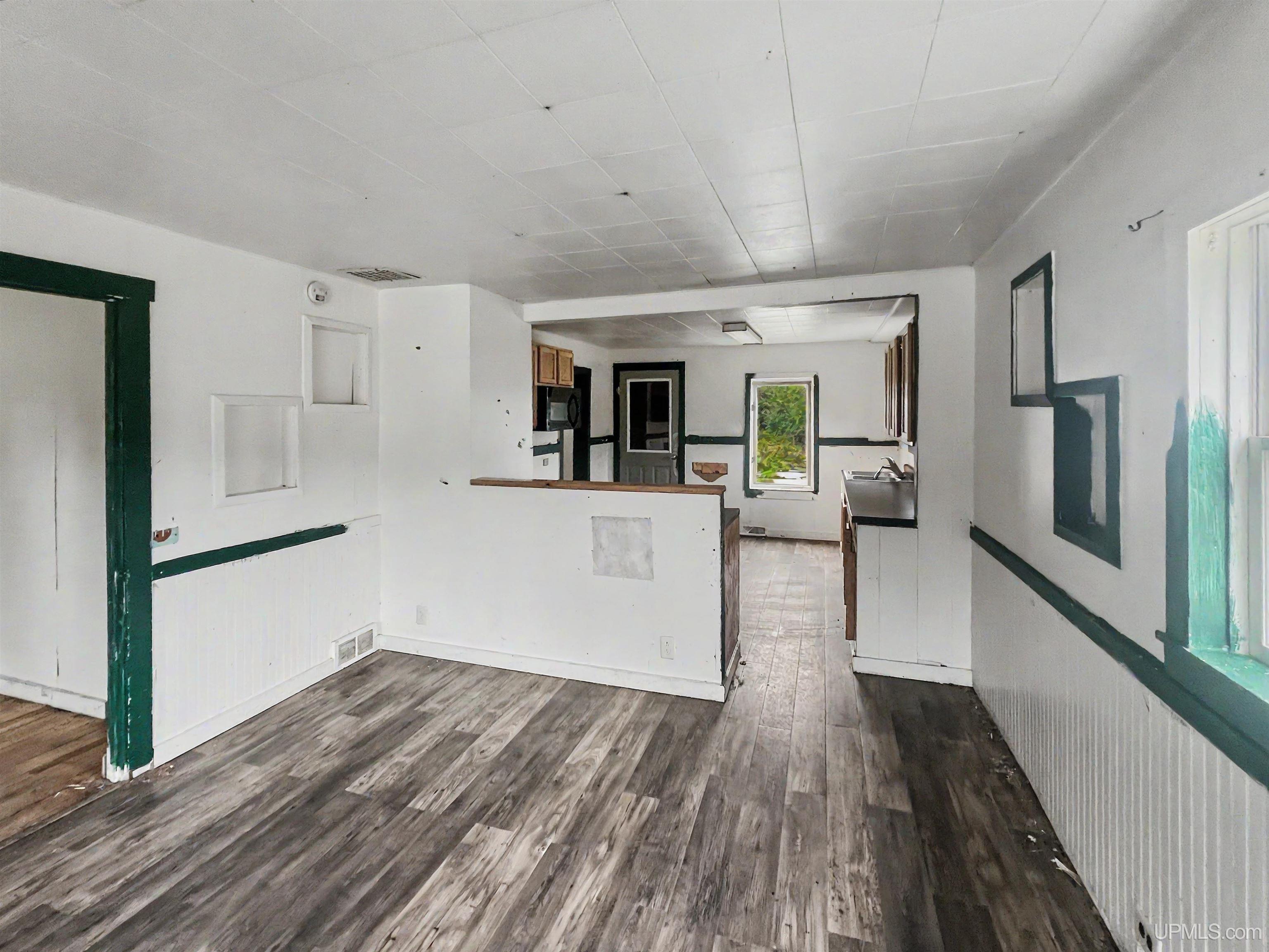 Photo 3 of Single family home for sale at 512 S 4th Street, Crystal Falls, MI 49920 | MLS# 50221824 | Listing updated on 2026-09-15