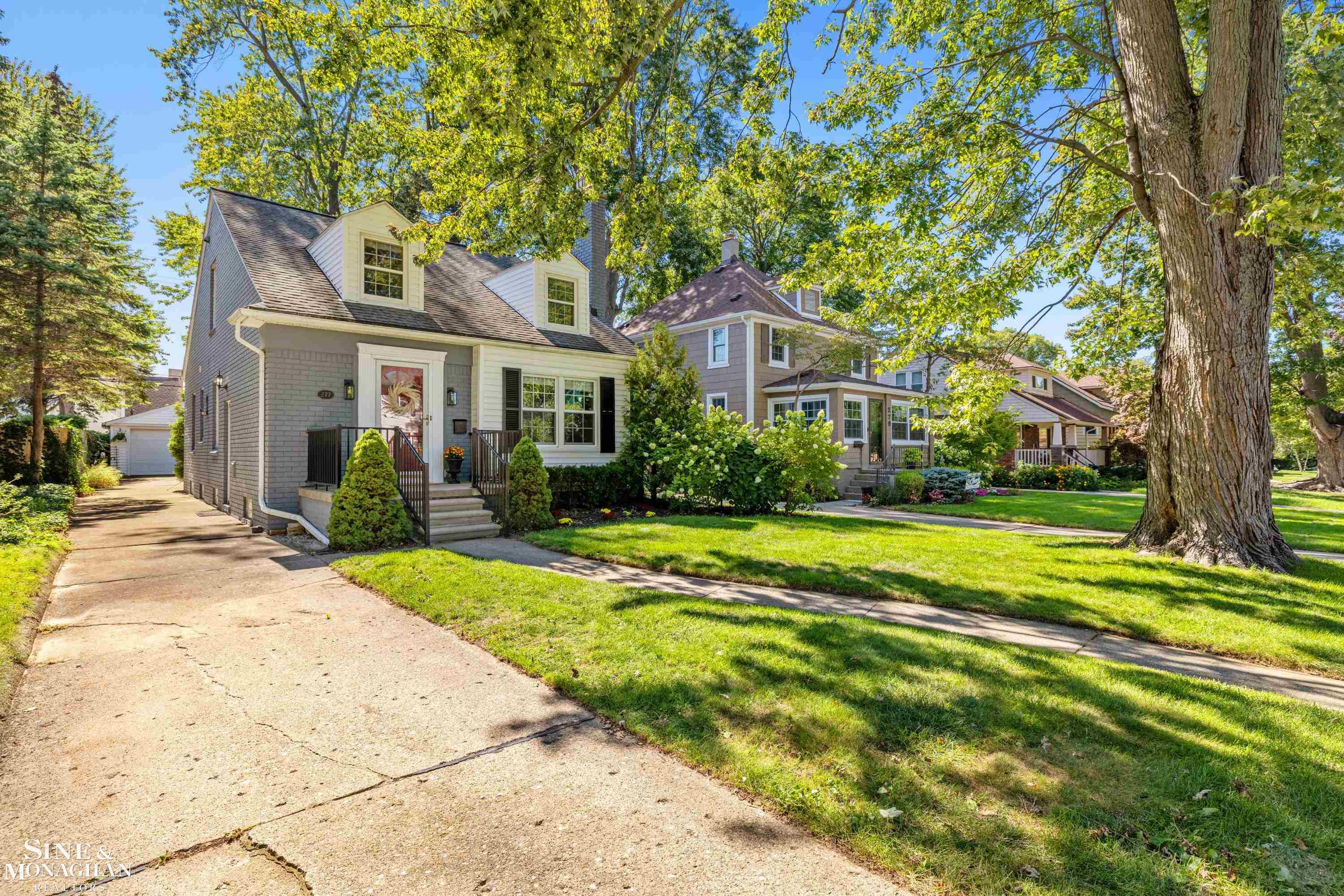 Photo 1 of Single family home for sale at 277 Ridgemont Rd, Grosse Pointe Farms, MI 48236 | MLS# 58050221828 | Listing updated on 2026-09-18