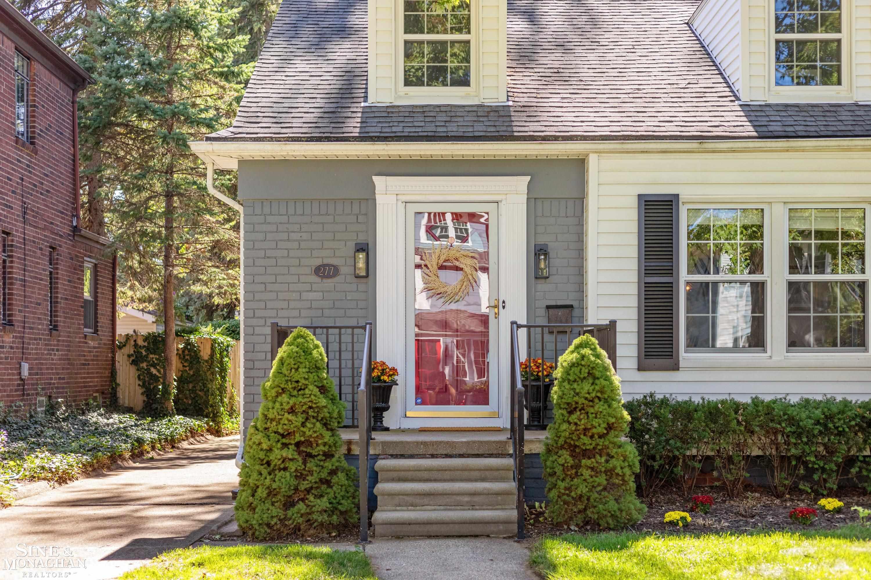 Photo 3 of Single family home for sale at 277 Ridgemont Rd, Grosse Pointe Farms, MI 48236 | MLS# 58050221828 | Listing updated on 2026-09-18