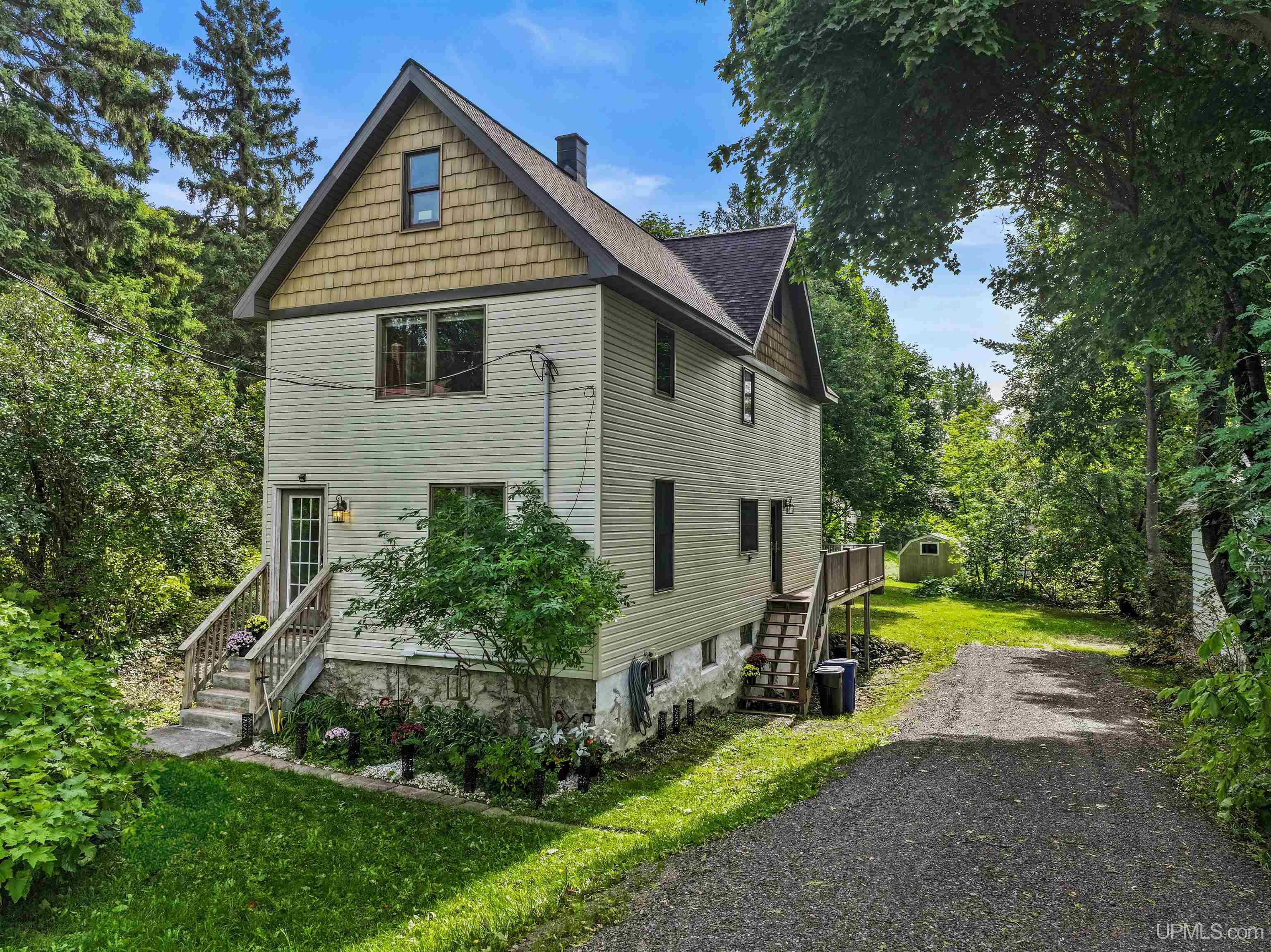Photo 1 of Single family home for sale at 932 Prospect St, Hancock, MI 49930 | MLS# 50221838 | Listing updated on 2026-09-15
