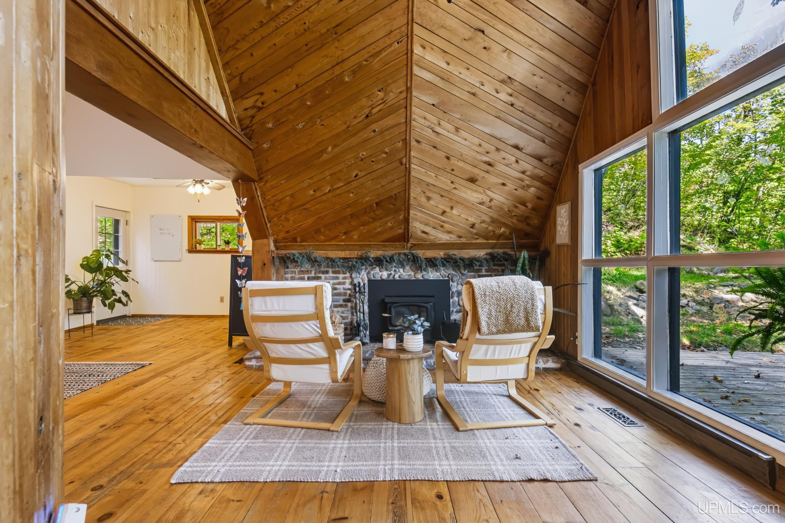 Photo 3 of Single family home for sale at 559 State Hwy M553, Marquette, MI 49855 | MLS# 50221854 | Listing updated on 2026-09-16