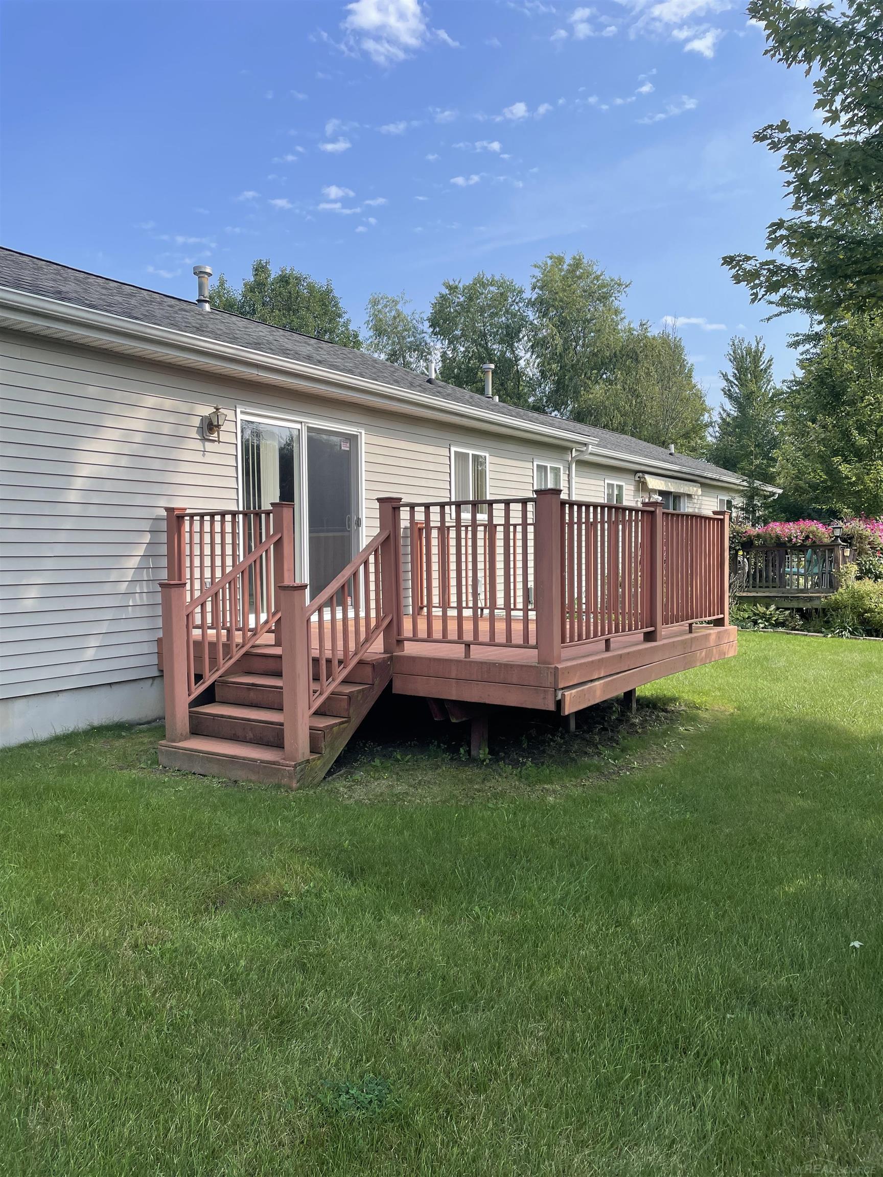 Photo 4 of Condo for sale at 251 Ontario Ln, Marine City, MI 48039 | MLS# 58050221855 | Listing updated on 2026-09-16