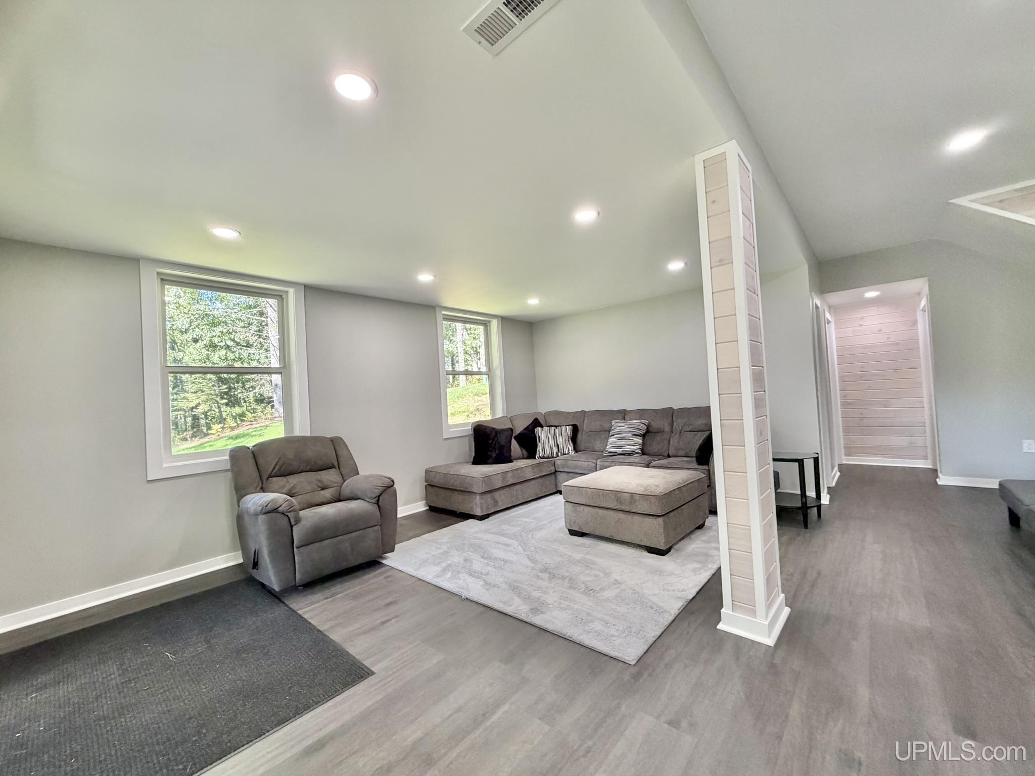 Photo 2 of Single family home for sale at 124 E Stager Lake Dr, Crystal Falls, MI 49920 | MLS# 50221860 | Listing updated on 2026-09-17