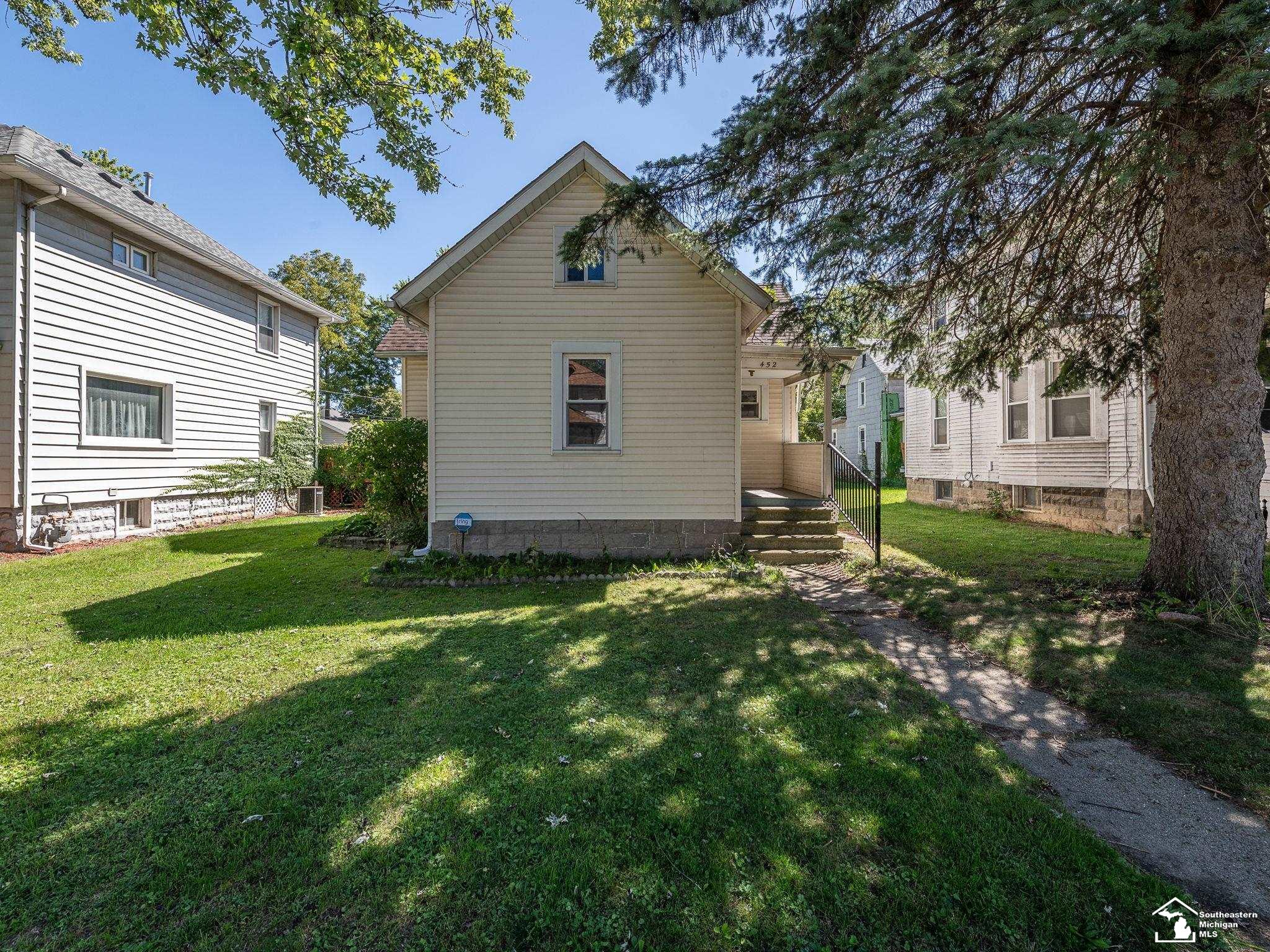 Photo 1 of Single family home for sale at 452 Sackett Ave, Monroe, MI 48162 | MLS# 57050221865 | Listing updated on 2026-09-17