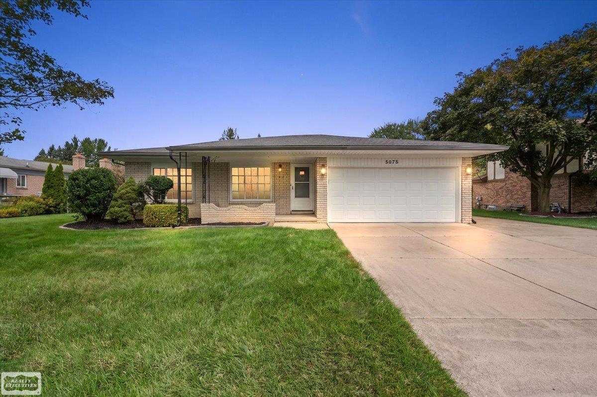 Photo 2 of Single family home for sale at 5075 Caraway Dr, Sterling Heights, MI 48314 | MLS# 58050221871 | Listing updated on 2026-09-16