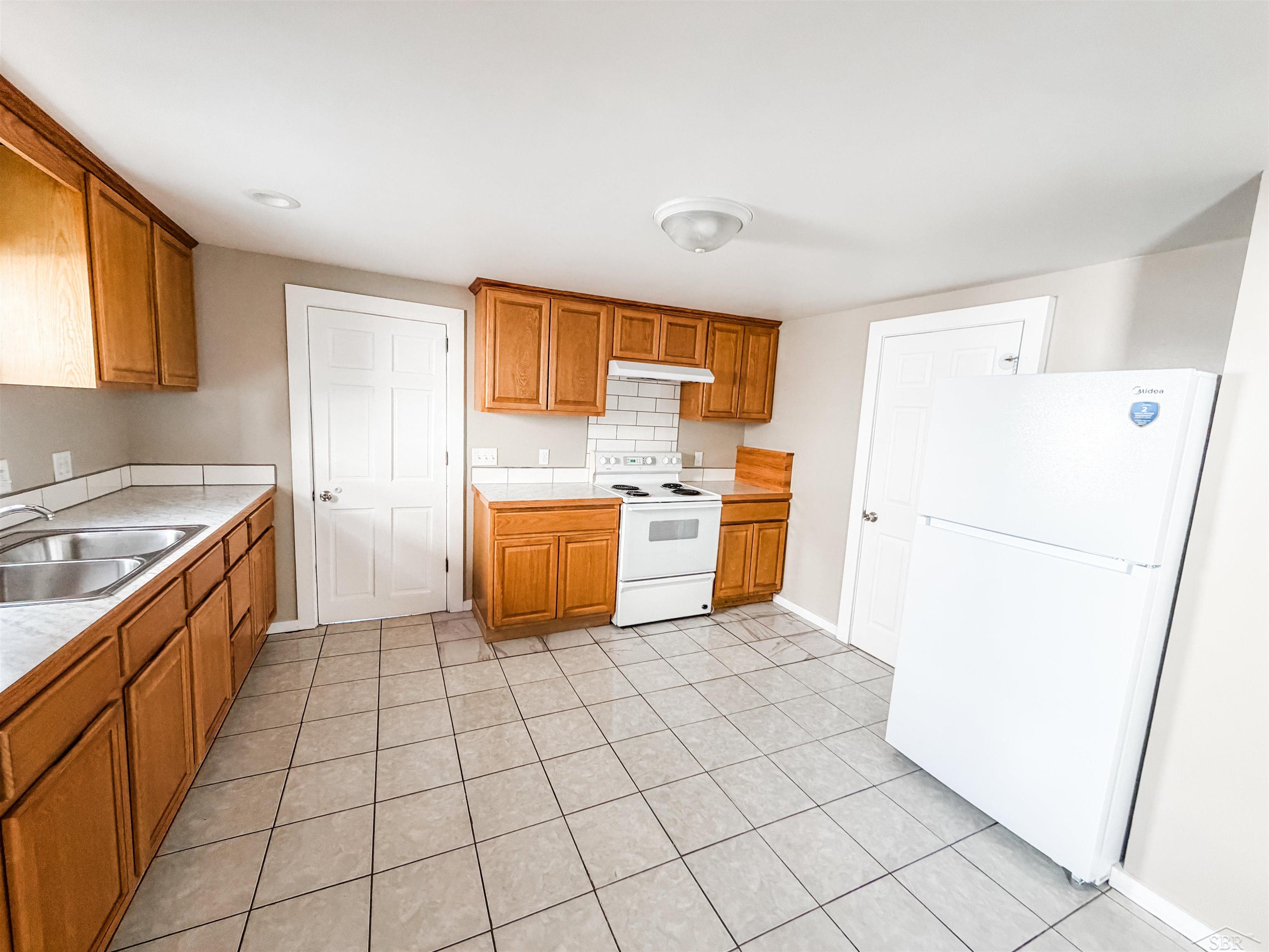 Photo 1 of Single family home for sale at 5085 N Catherine St, Bay City, MI 48706 | MLS# 50221882 | Listing updated on 2026-09-15